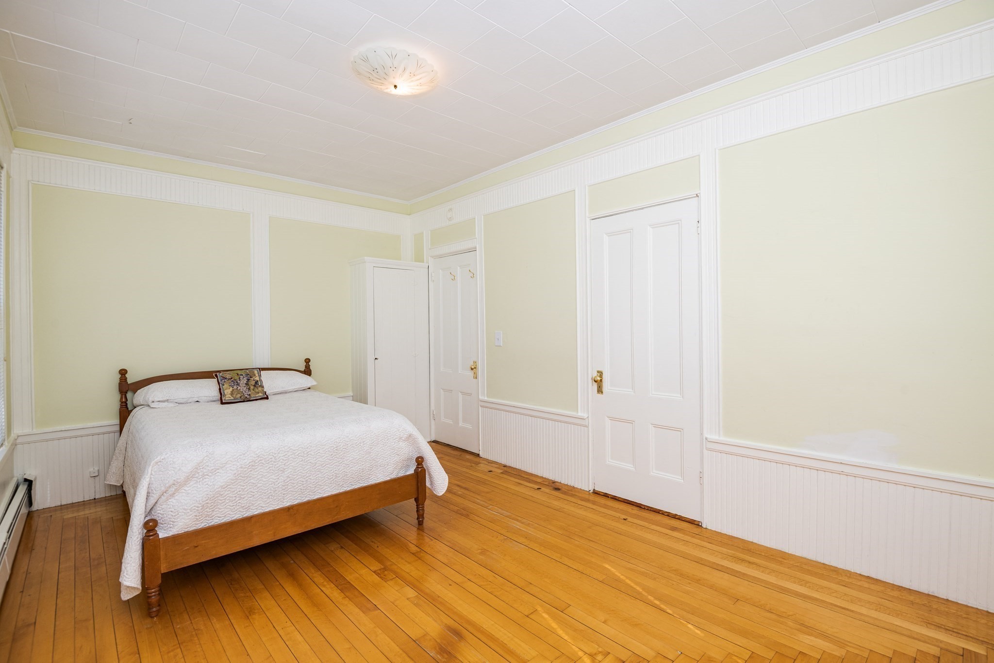 36 Warren Street Property Photo 25