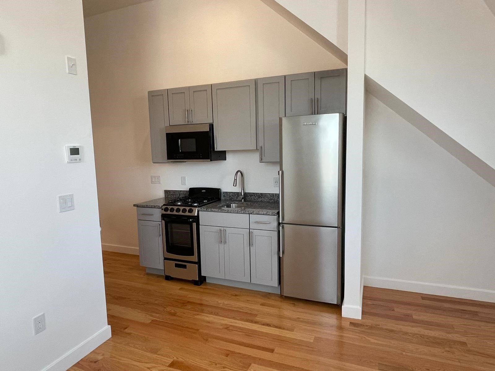 64 Market Street # 505 Property Photo 2