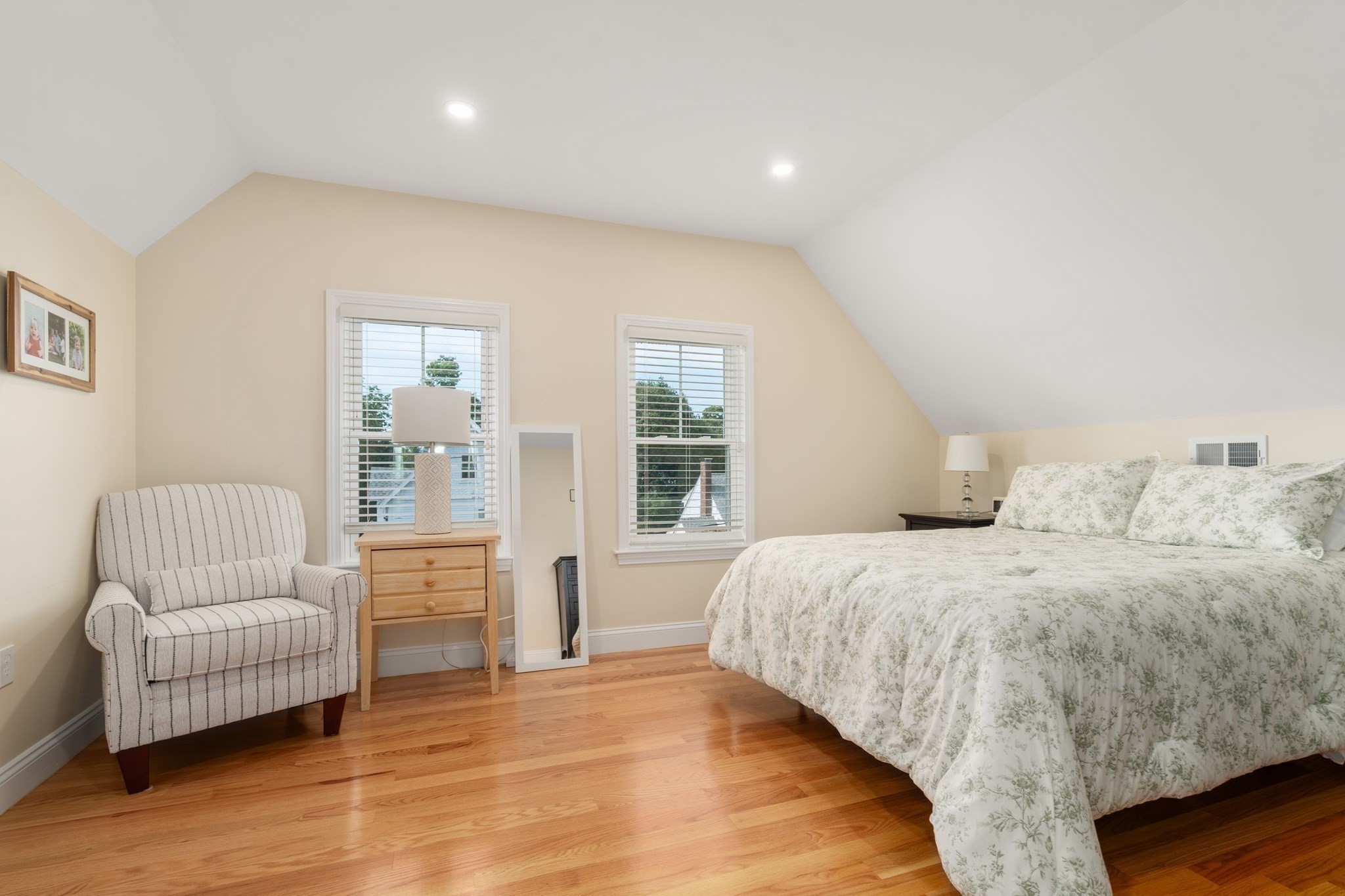 47 Washington St Property Photo 24