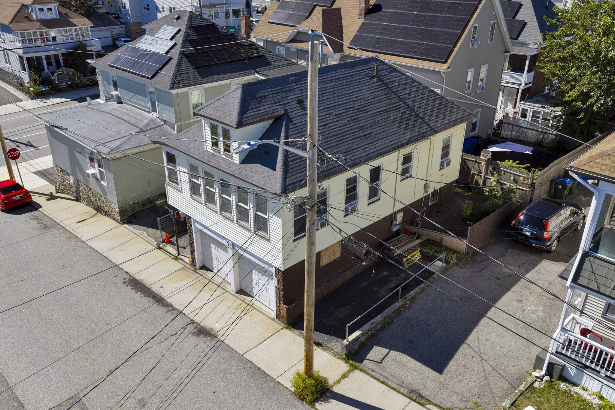 2-a Lasalle Ave Property Photo 23
