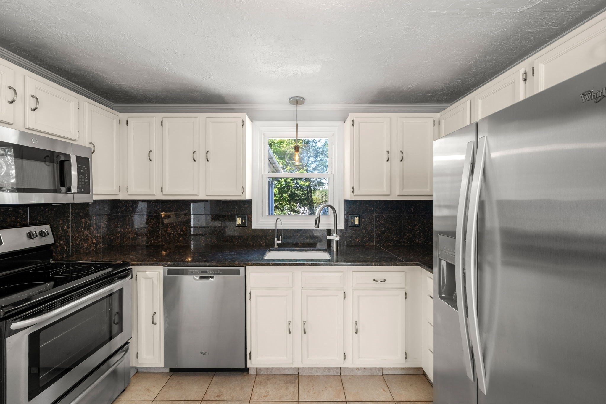 16 Horne Ave Property Photo 7