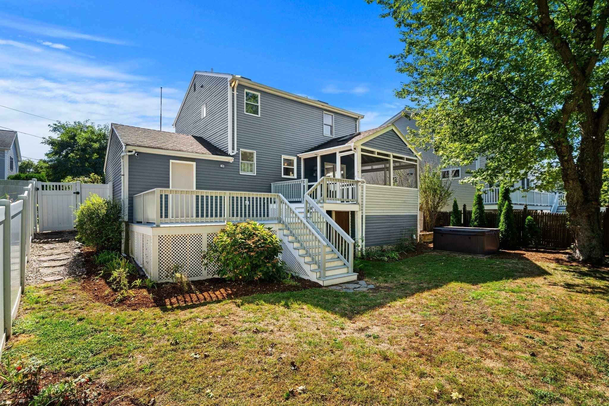 16 Horne Ave Property Photo 34
