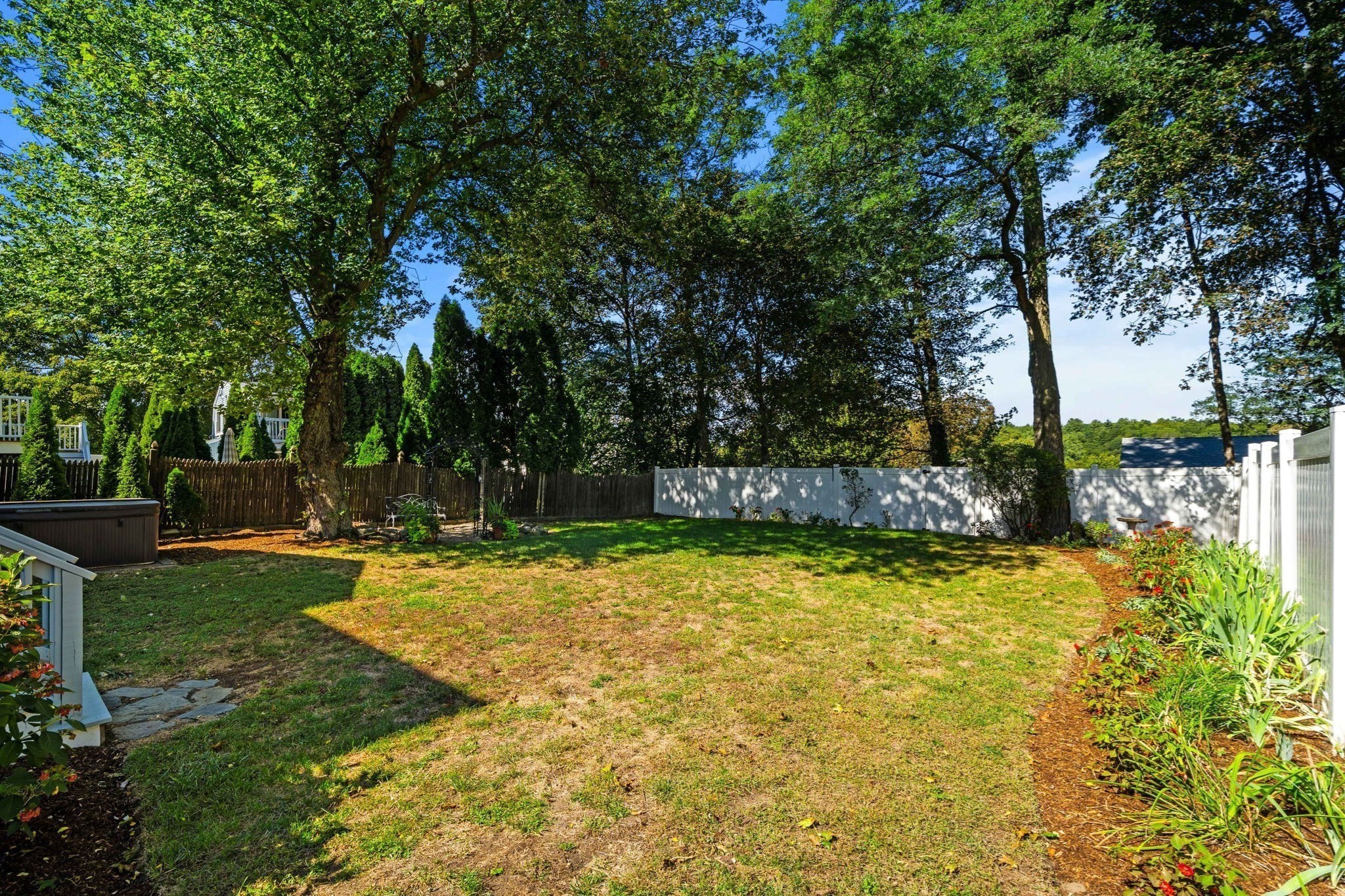 16 Horne Ave Property Photo 35