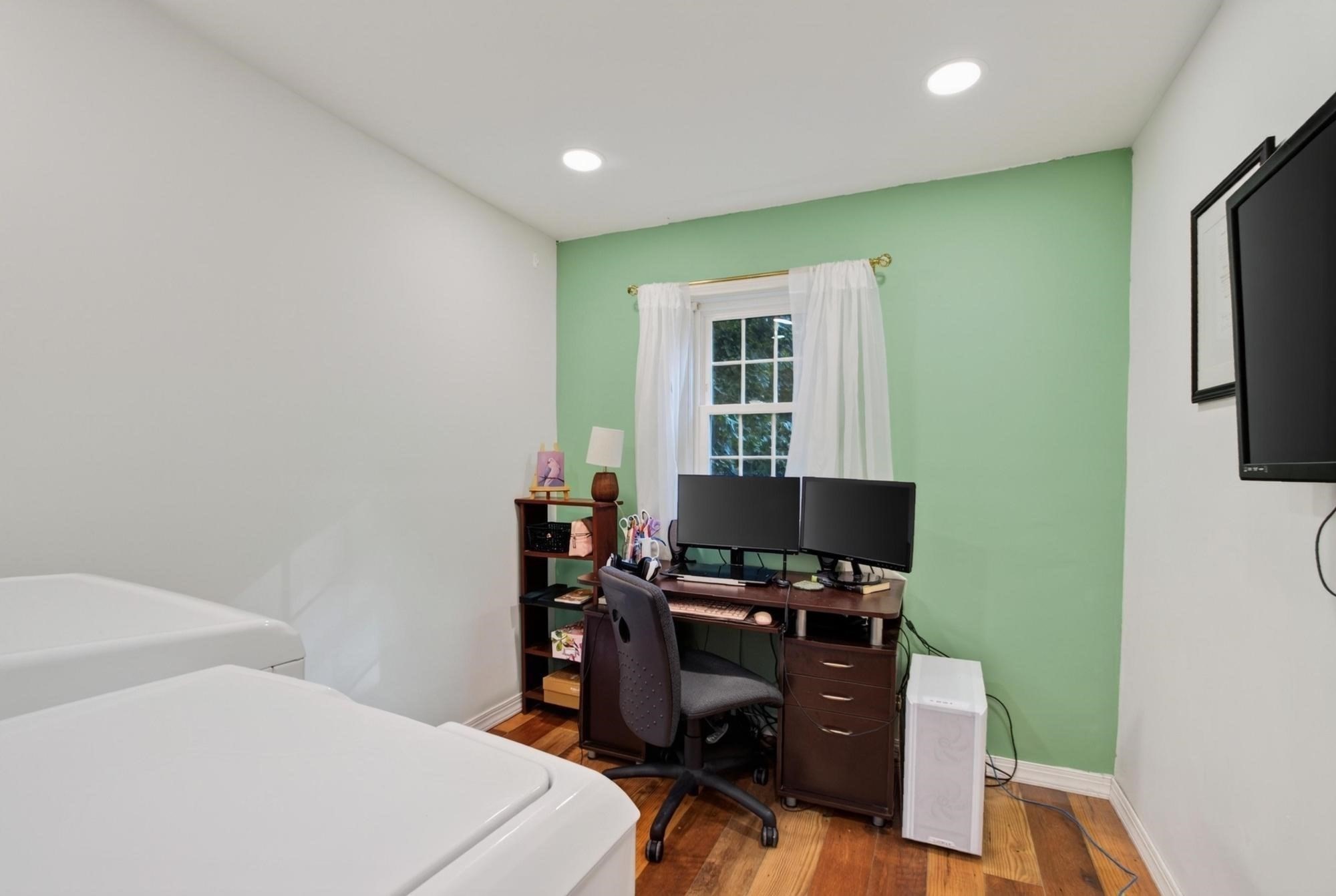 19 Marjorie Street Property Photo 15