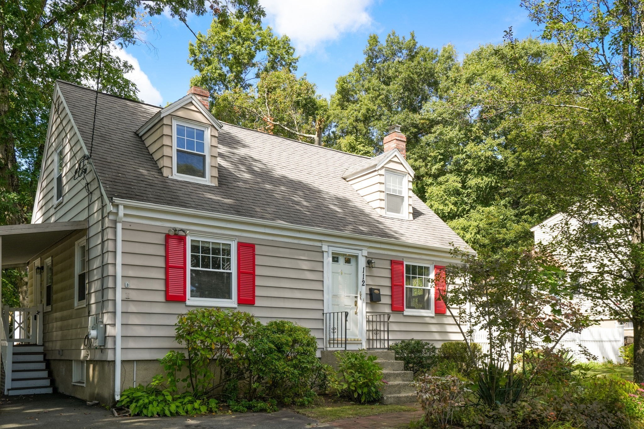 112 Myrtle Street Property Photo 1