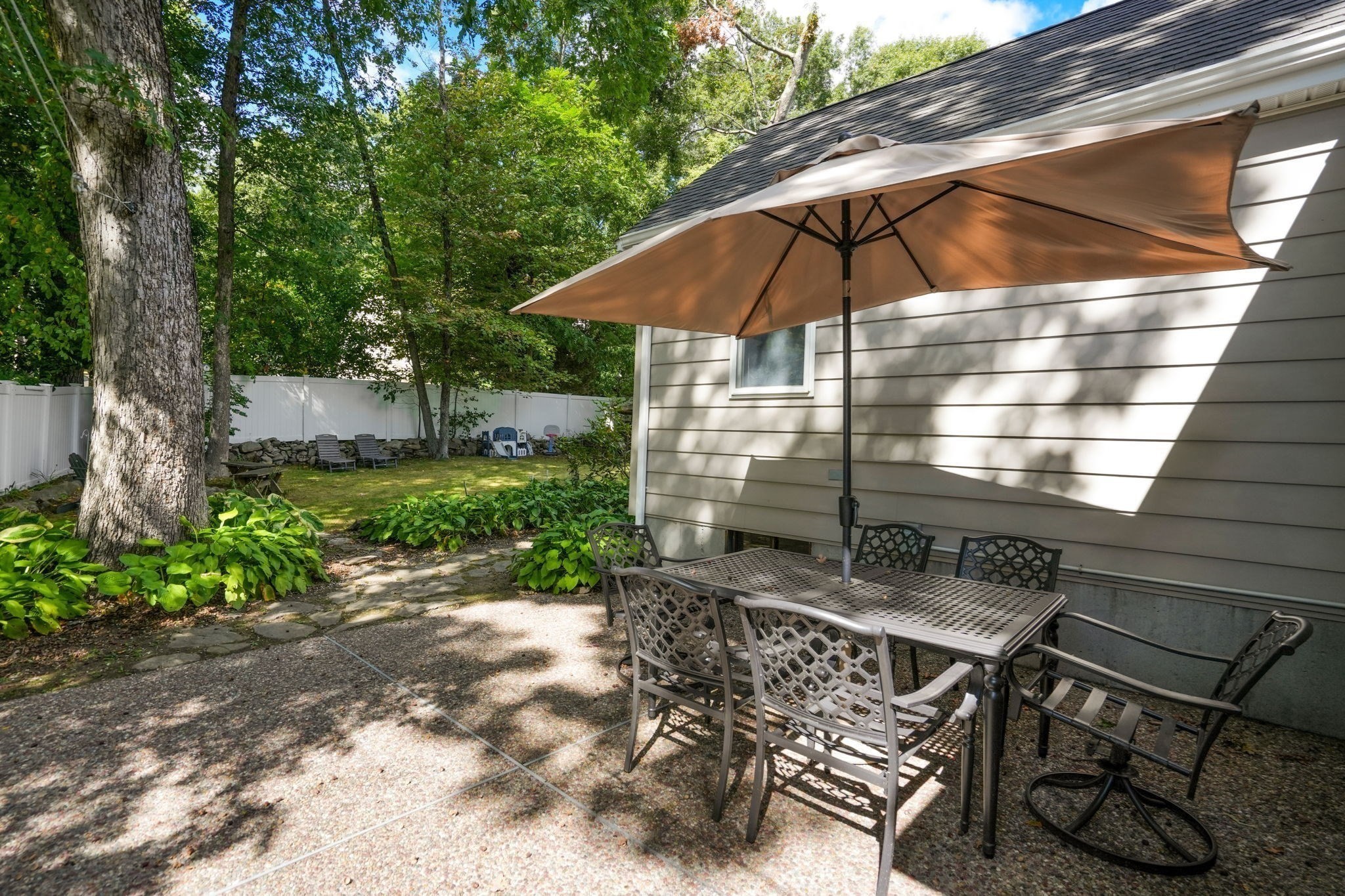 112 Myrtle Street Property Photo 17
