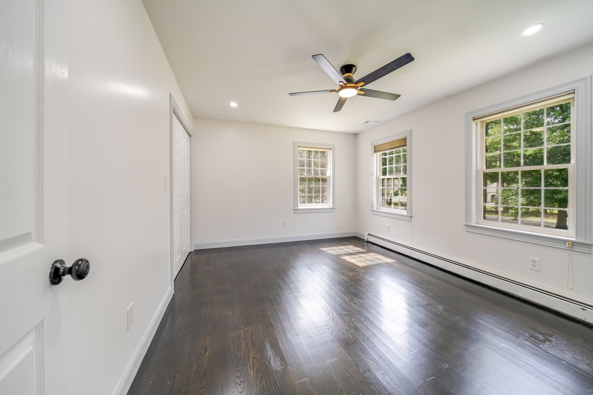 485 E Broadway Property Photo 16