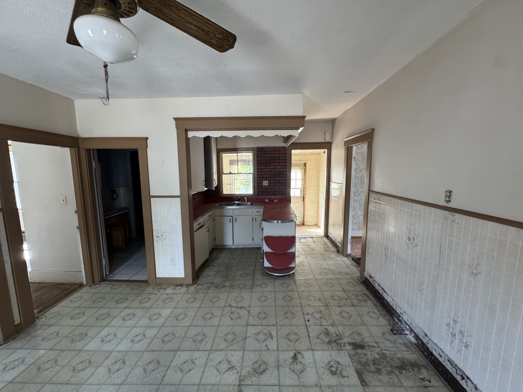 6 Gillespie Rd Property Photo 27
