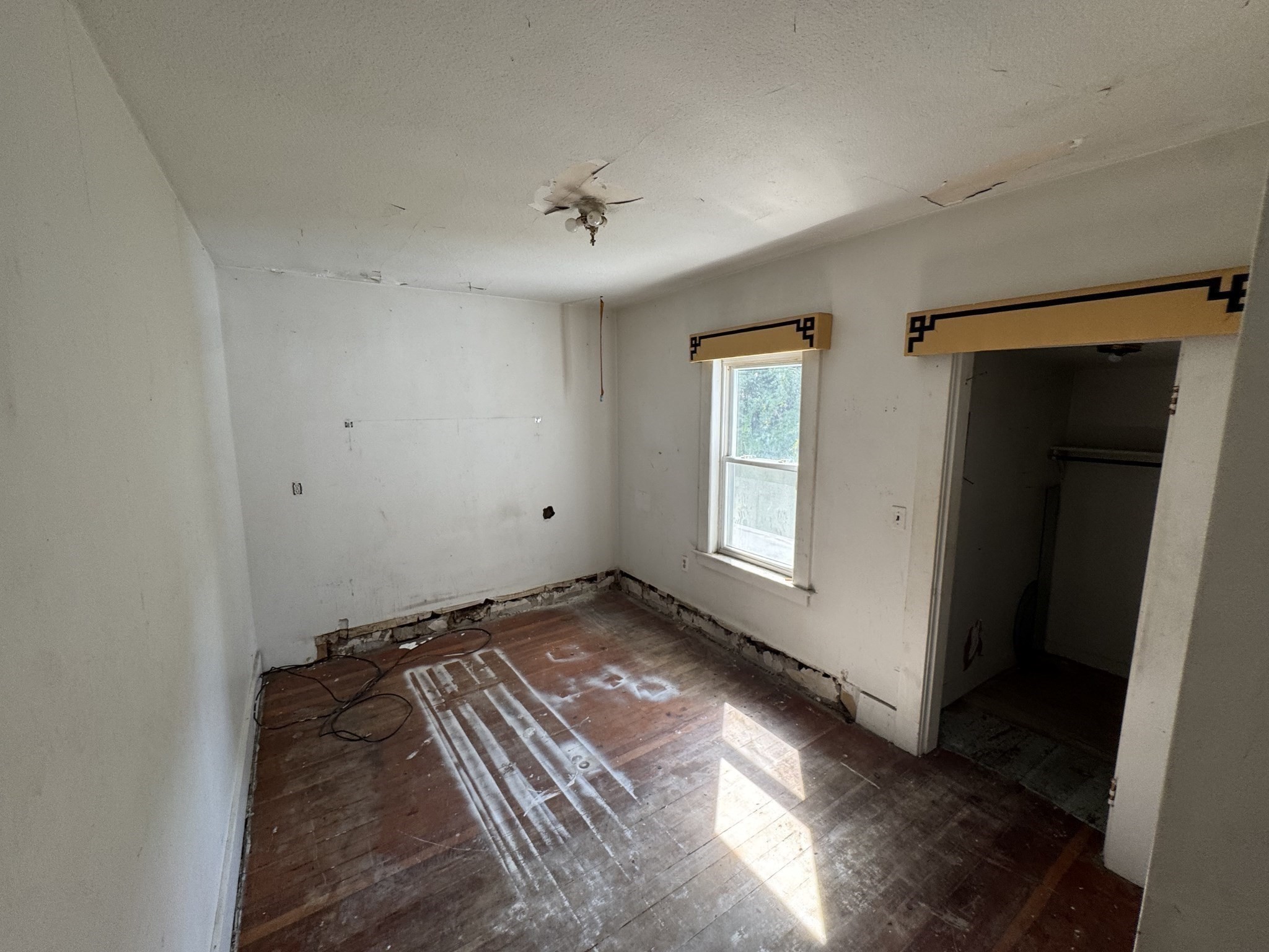6 Gillespie Rd Property Photo 30
