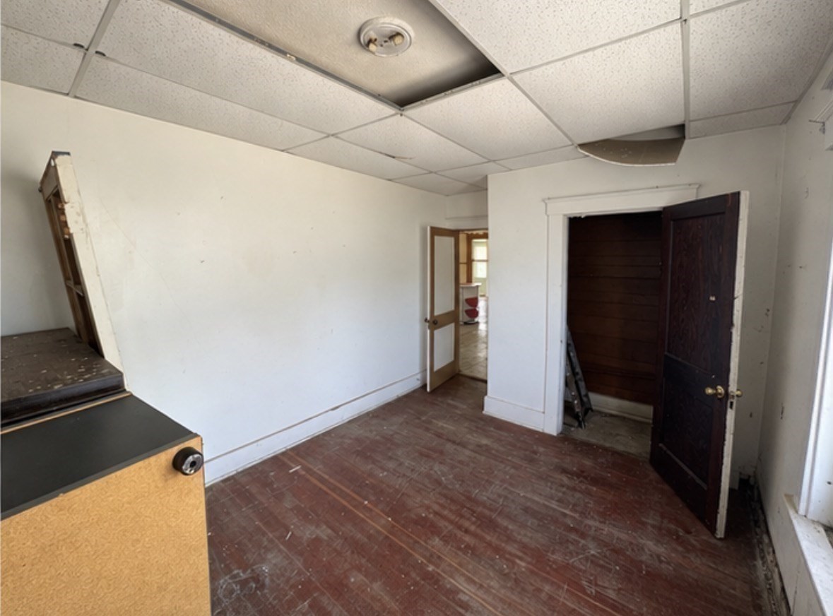6 Gillespie Rd Property Photo 32