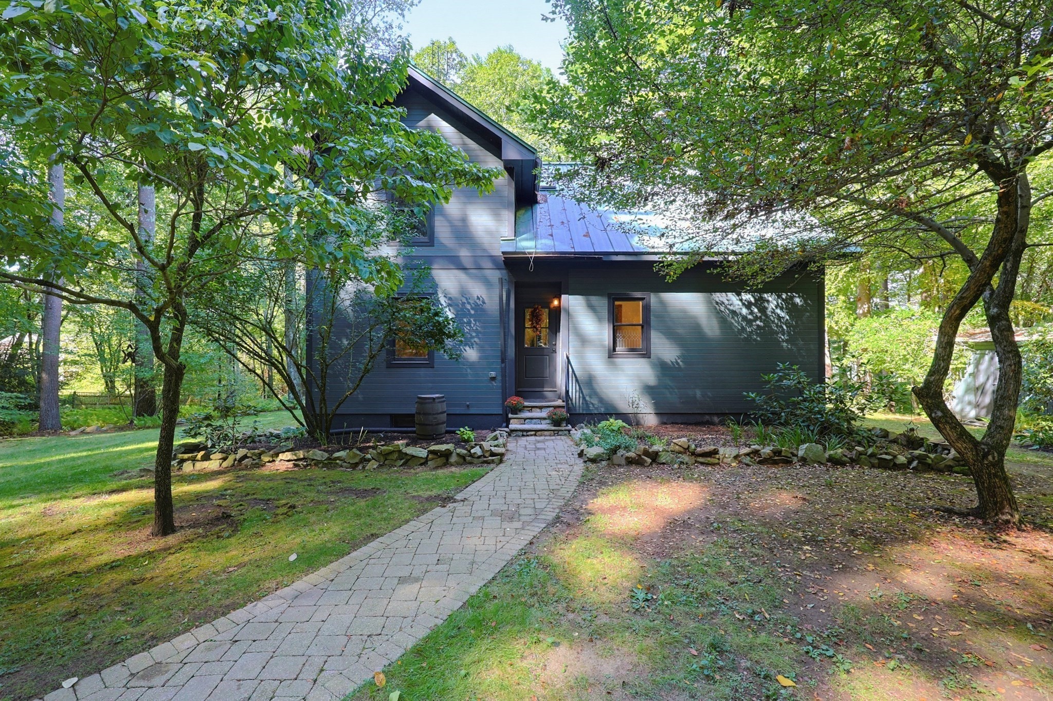 510 Mendon St Property Photo 1