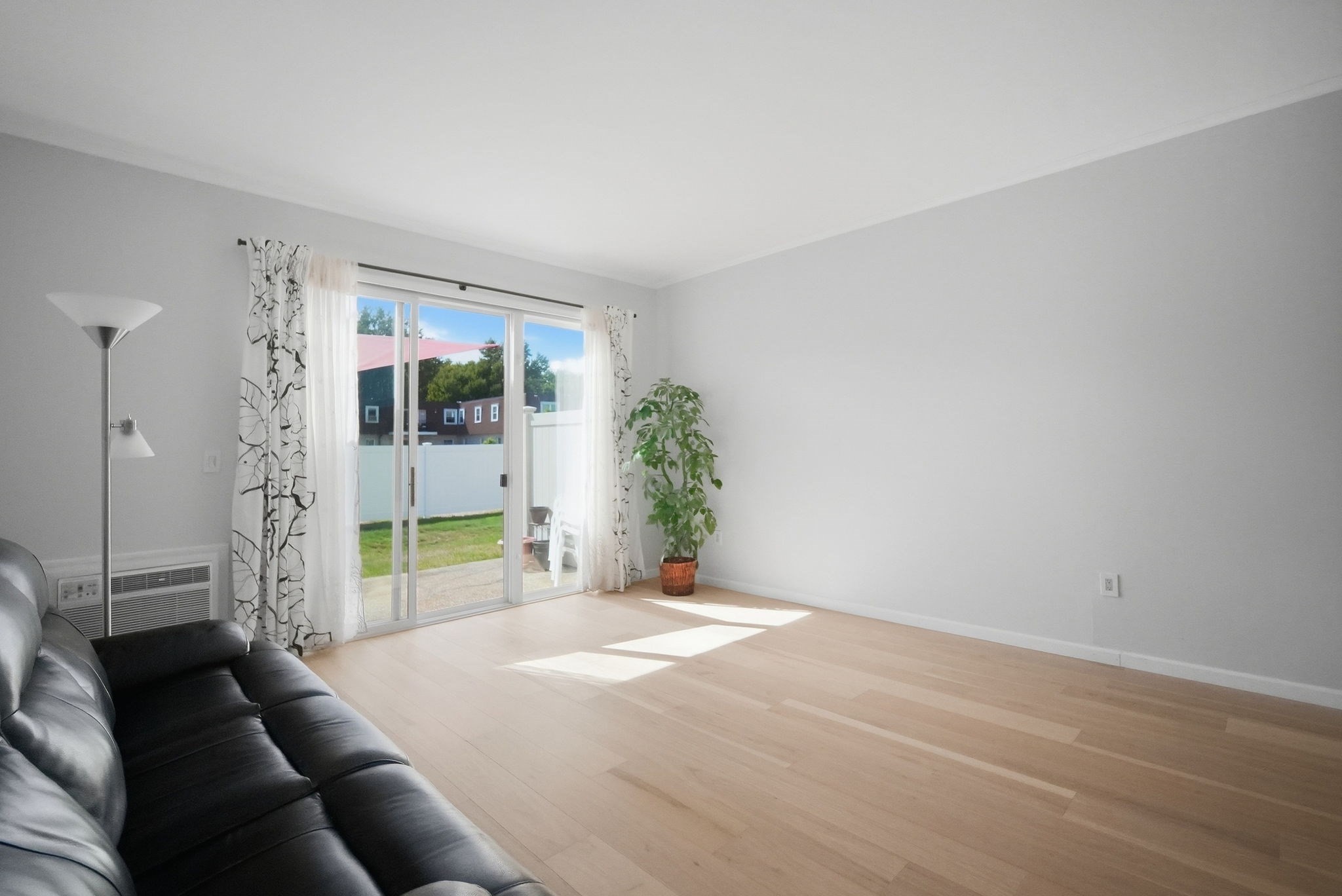 144 Autumn Property Photo 9