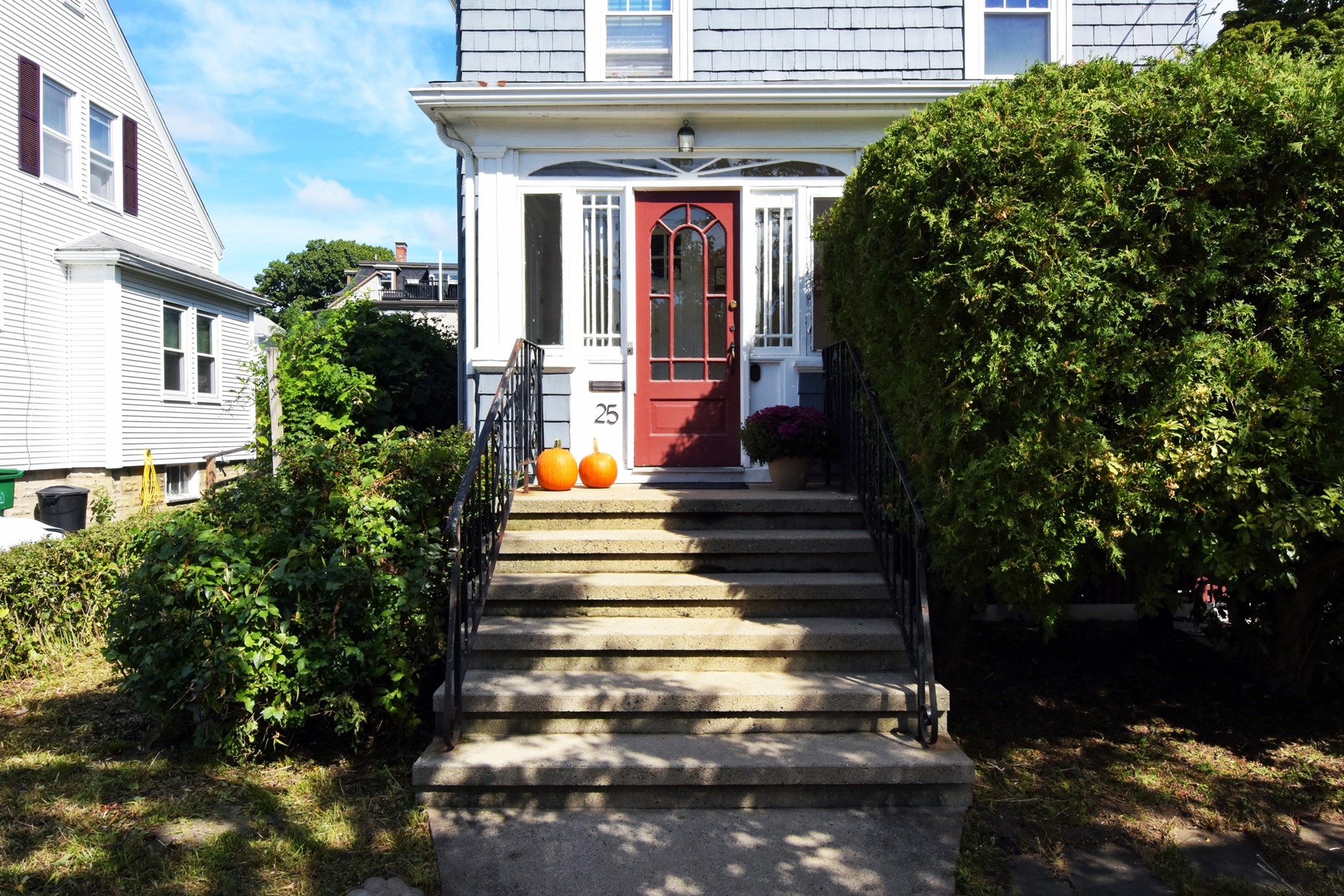 25 Stearns Ave Property Photo 2