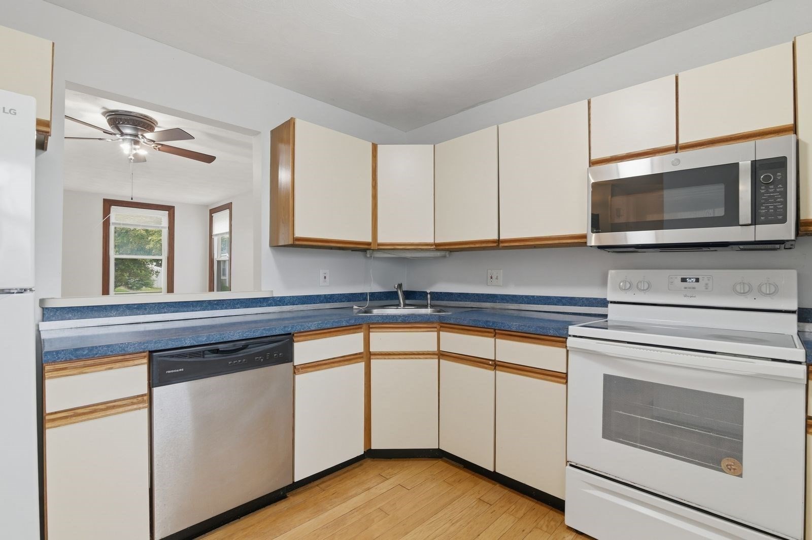 279 Farrington St # 1 Property Photo 14