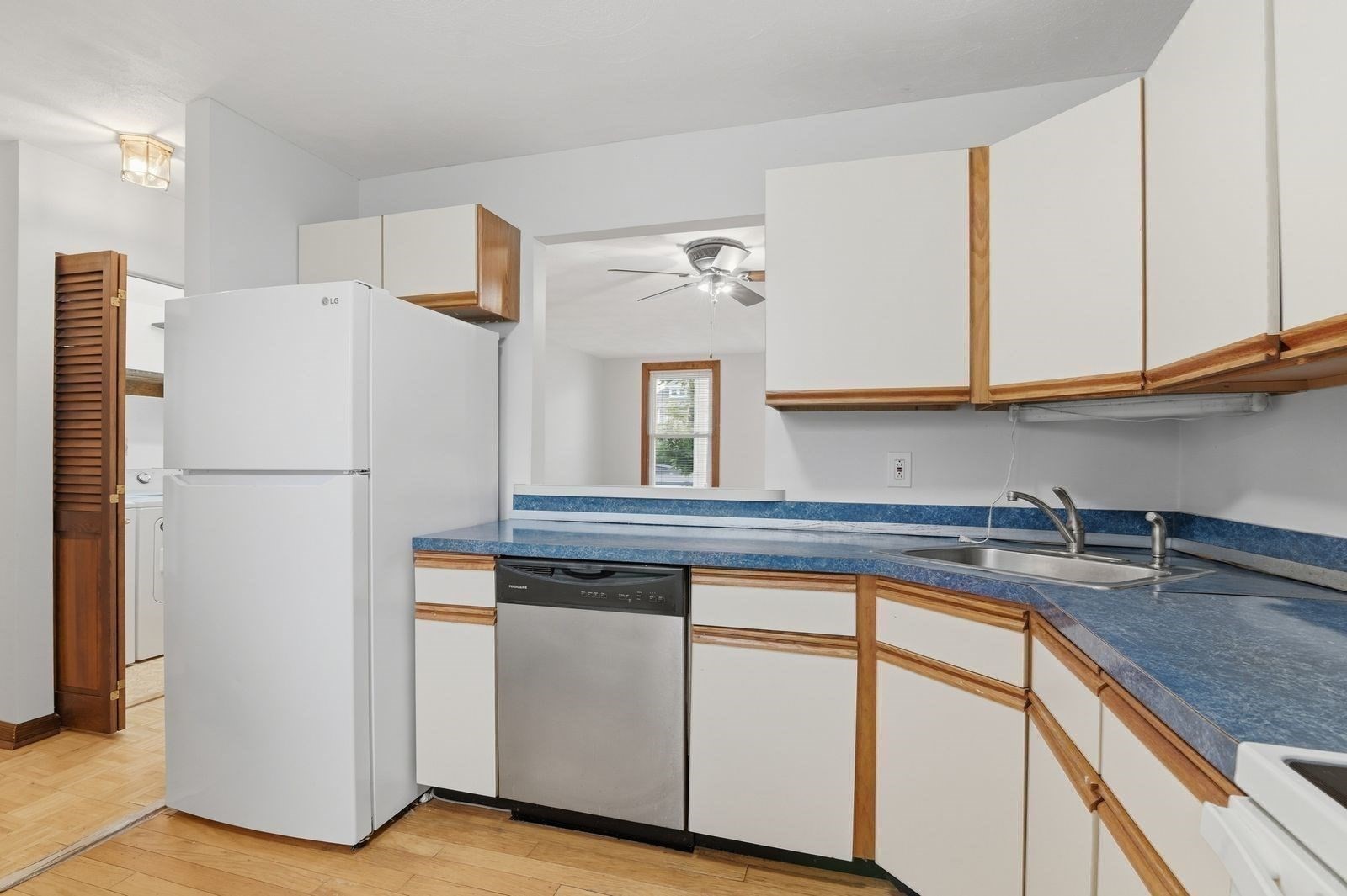 279 Farrington St # 1 Property Photo 15