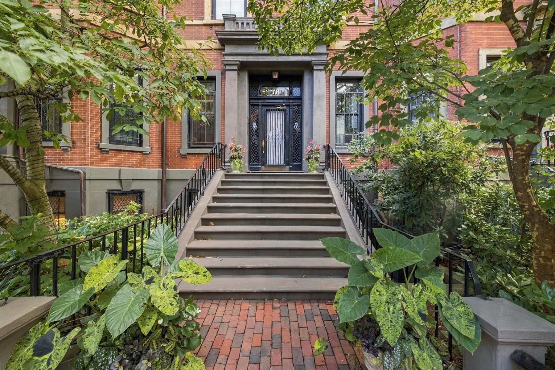 76 Marlborough St # 4 Property Photo 1