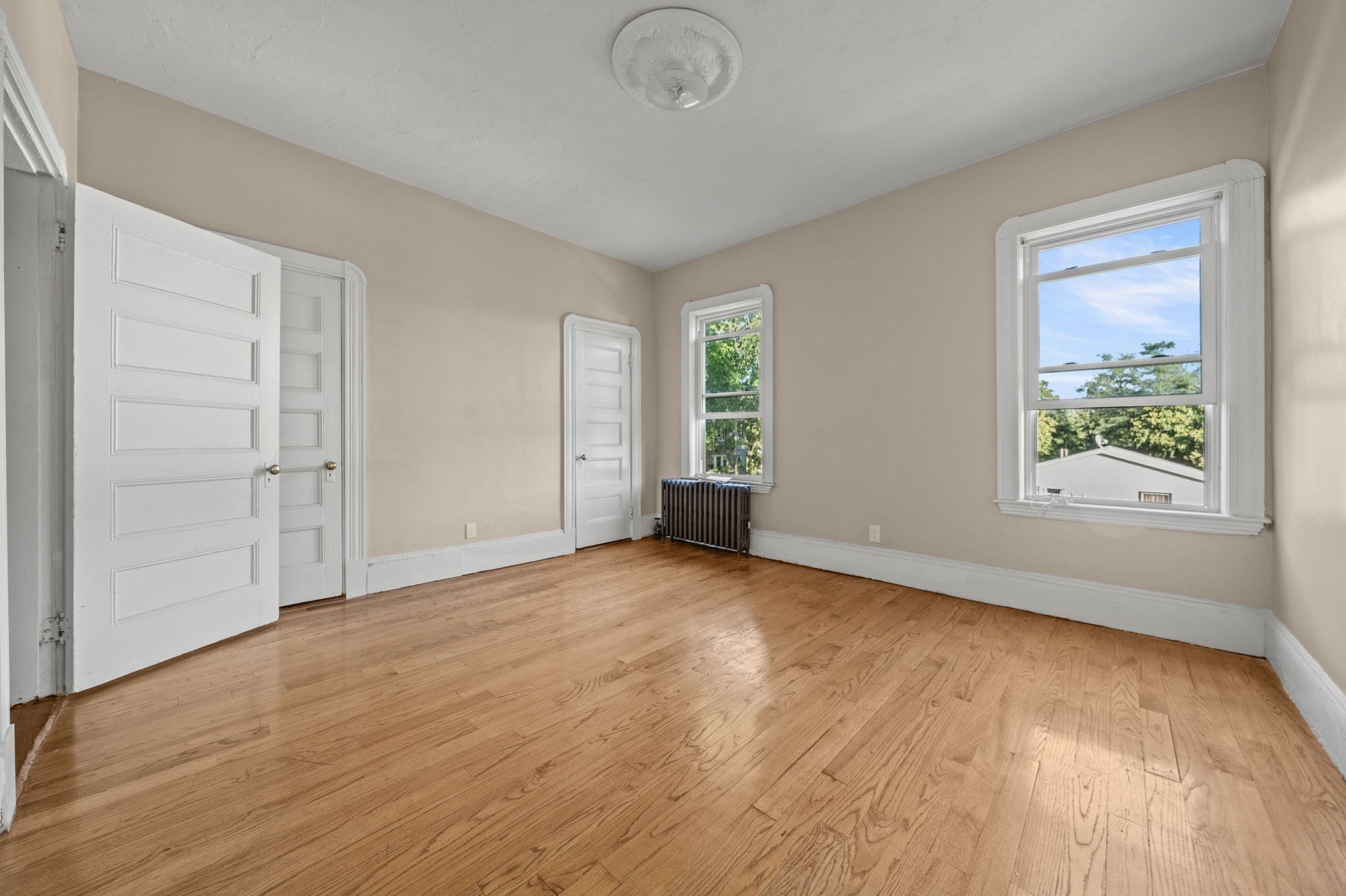 33 Hollander St Property Photo 10