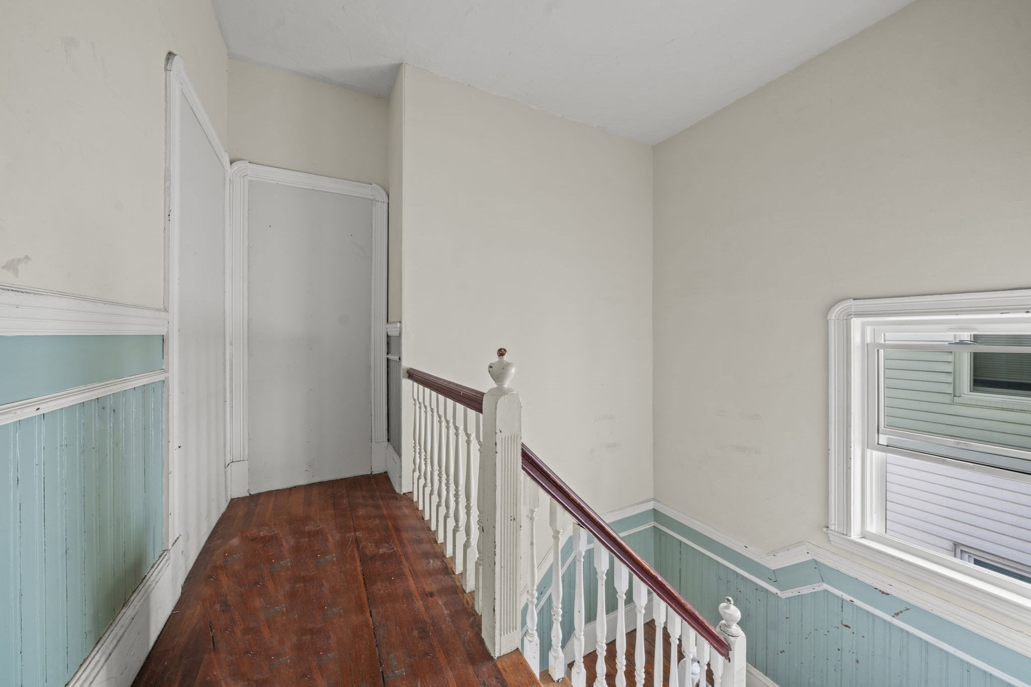 33 Hollander St Property Photo 16