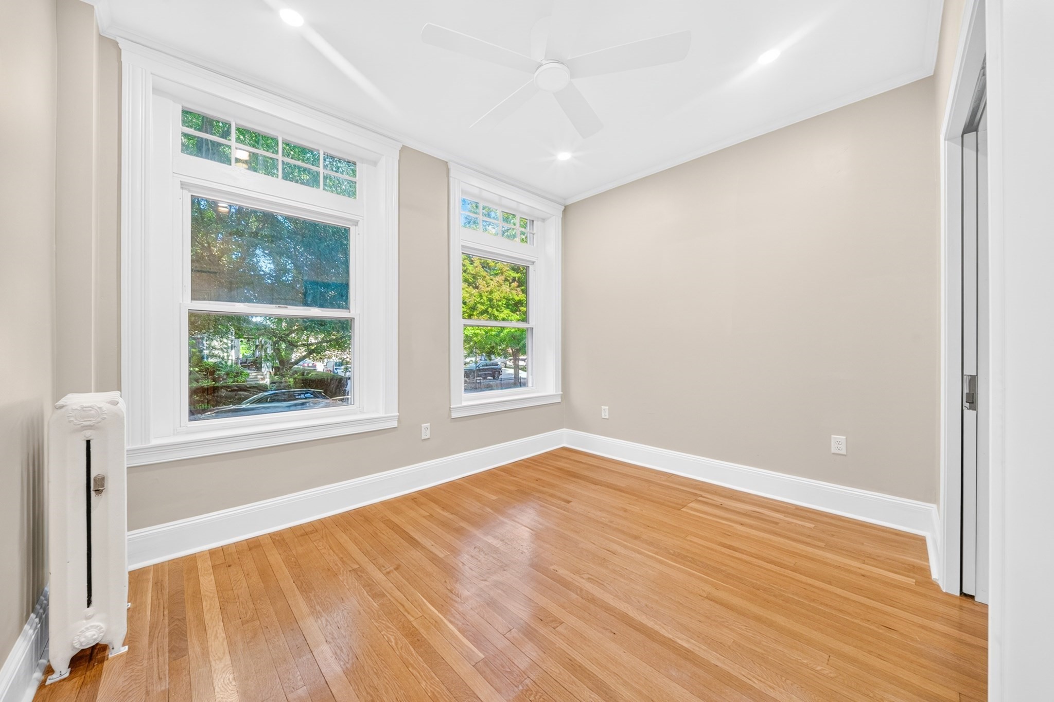 34 Winchester St # 1 Property Photo 8