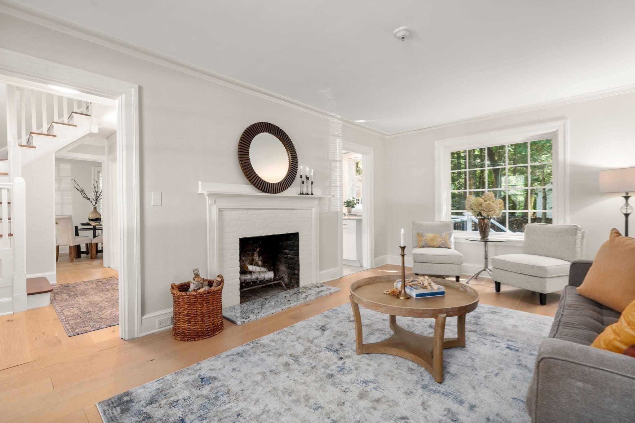 43 Woodlawn Ave Property Photo 17