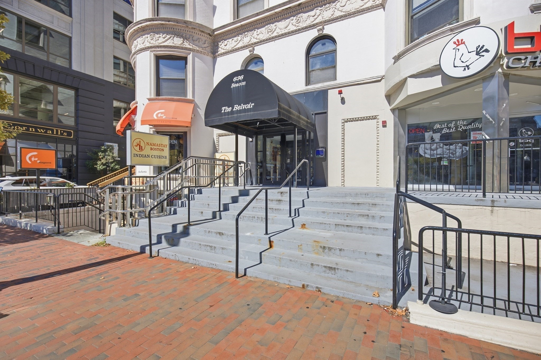 636 Beacon St # 601 Property Photo 1