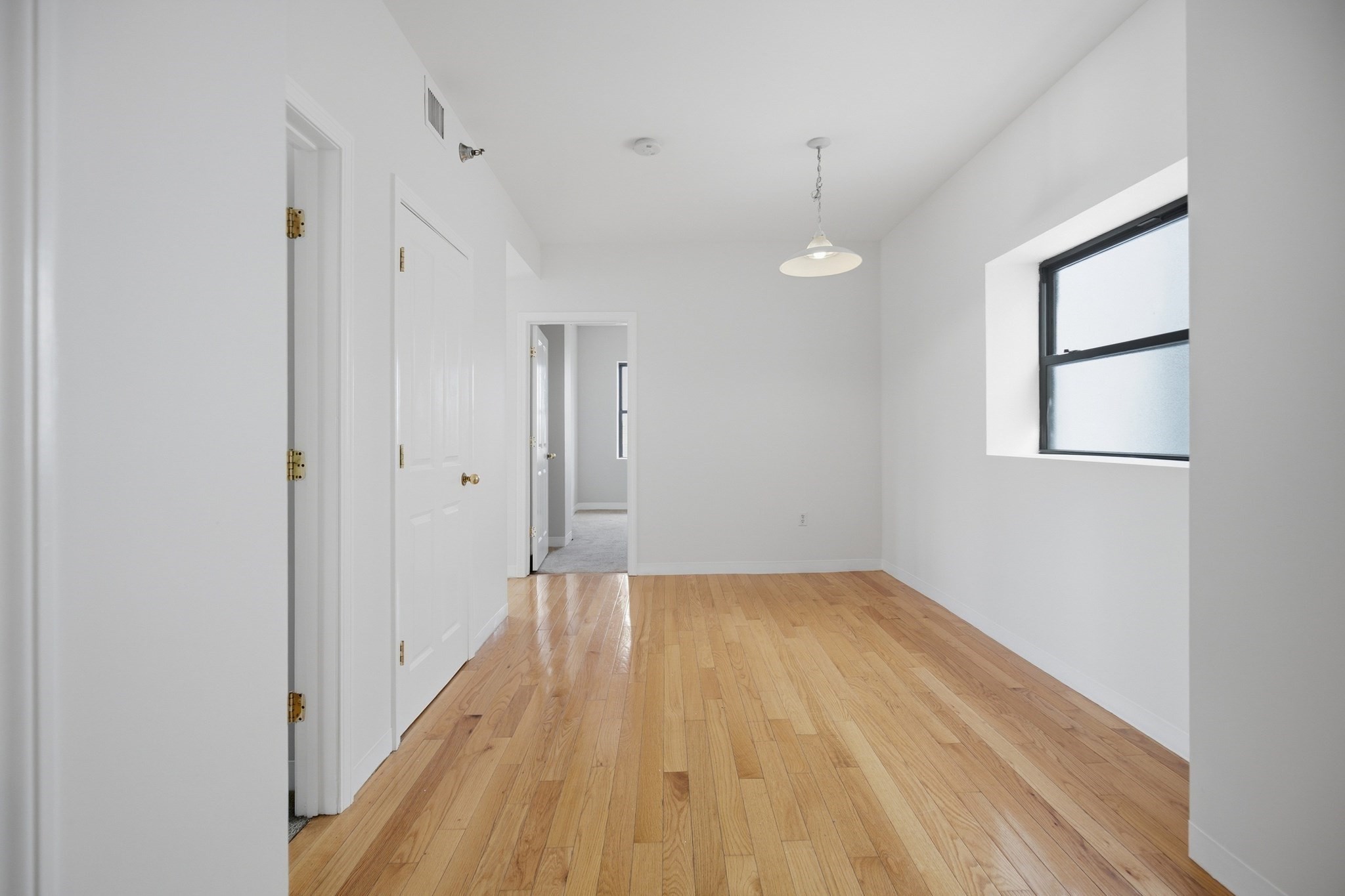 636 Beacon St # 601 Property Photo 13
