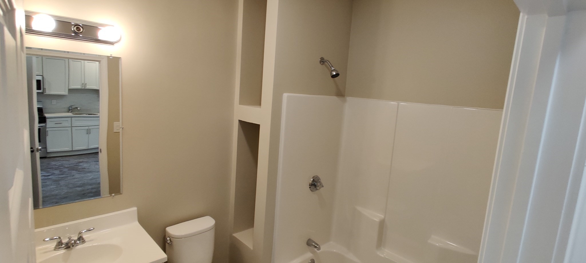 191 North Common Street # 208 Property Photo 7