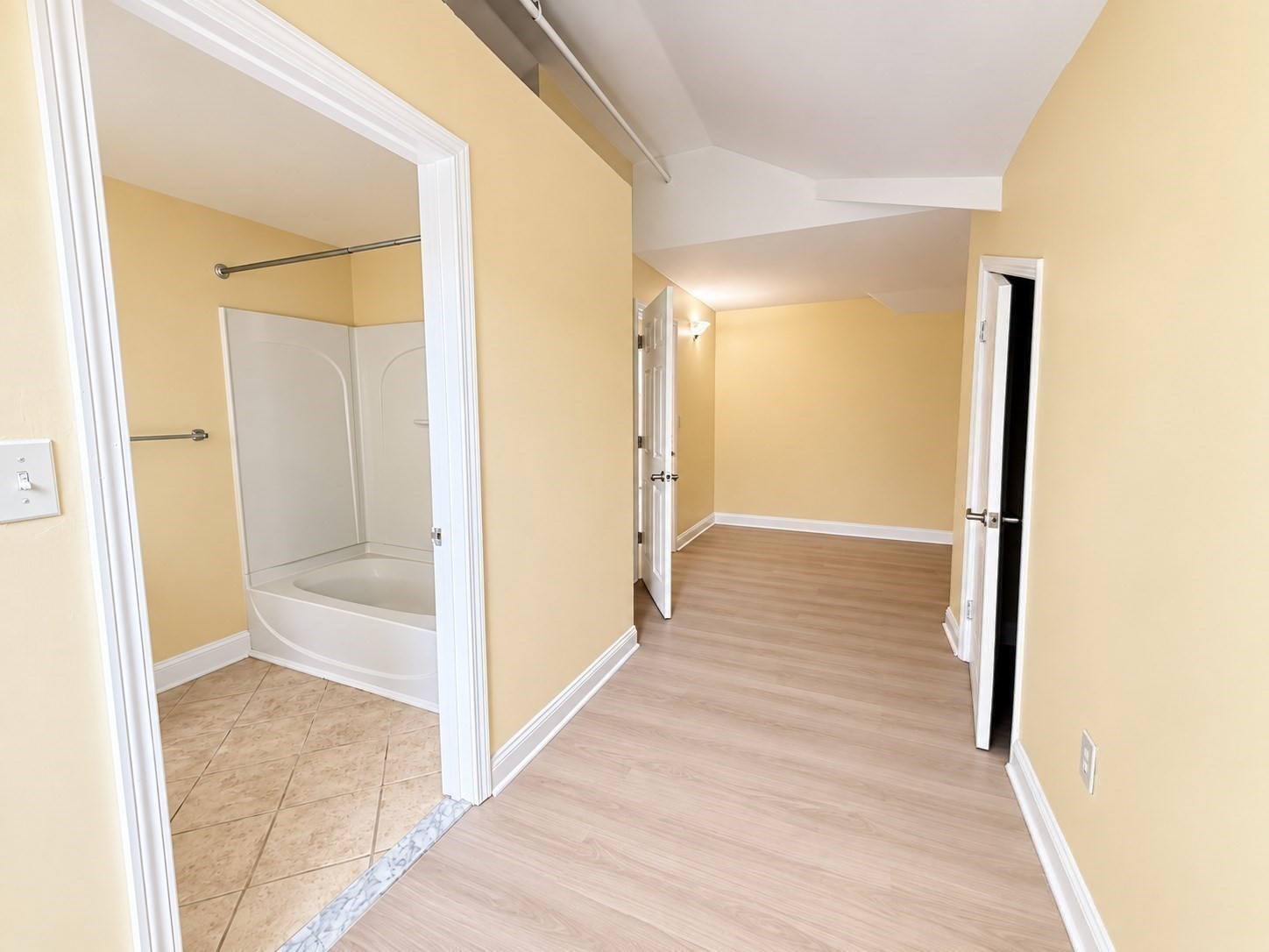 310-324 Rindge Ave # 6 Property Photo 10