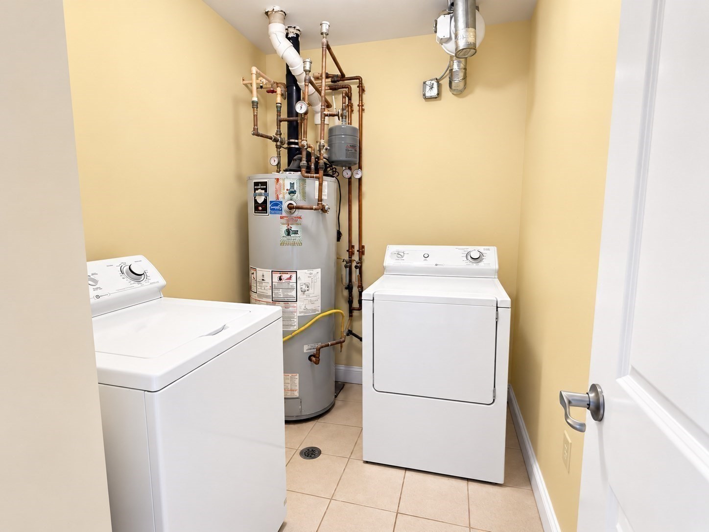 310-324 Rindge Ave # 6 Property Photo 13