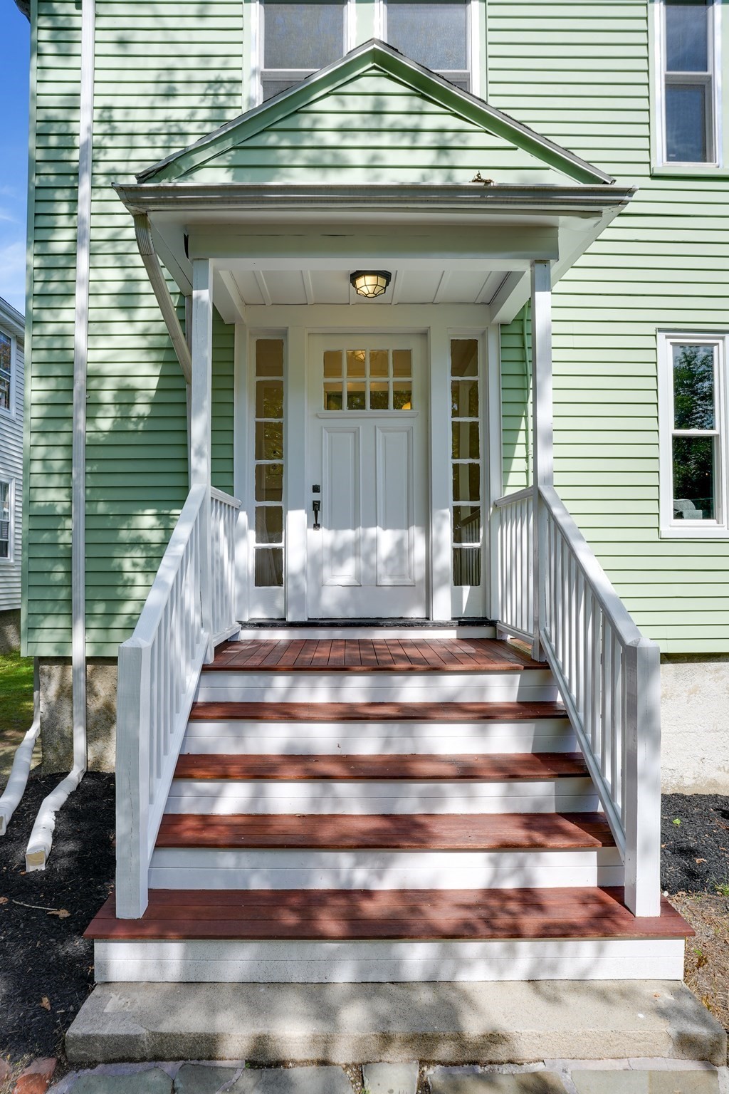 330-332 Charles River Rd Property Photo 1