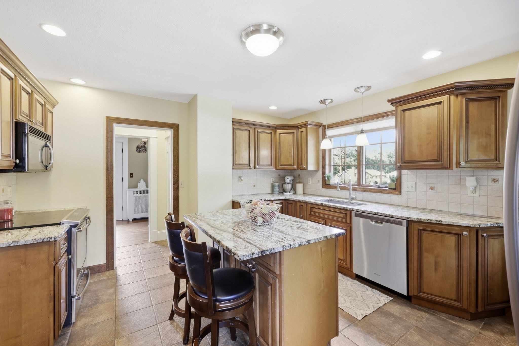 154 Ely Ave Property Photo 11