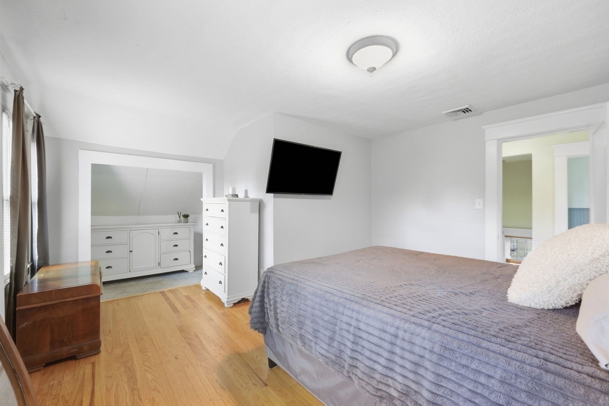 154 Ely Ave Property Photo 25