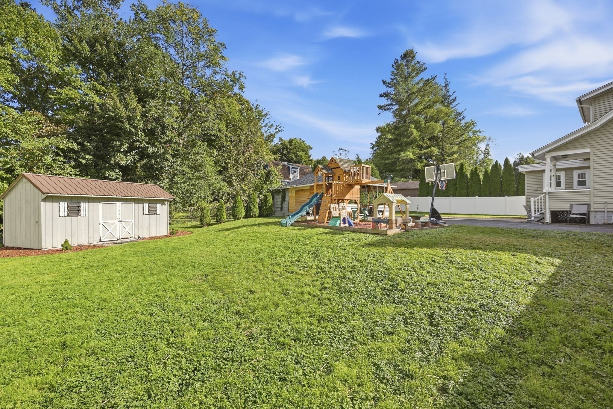 154 Ely Ave Property Photo 33