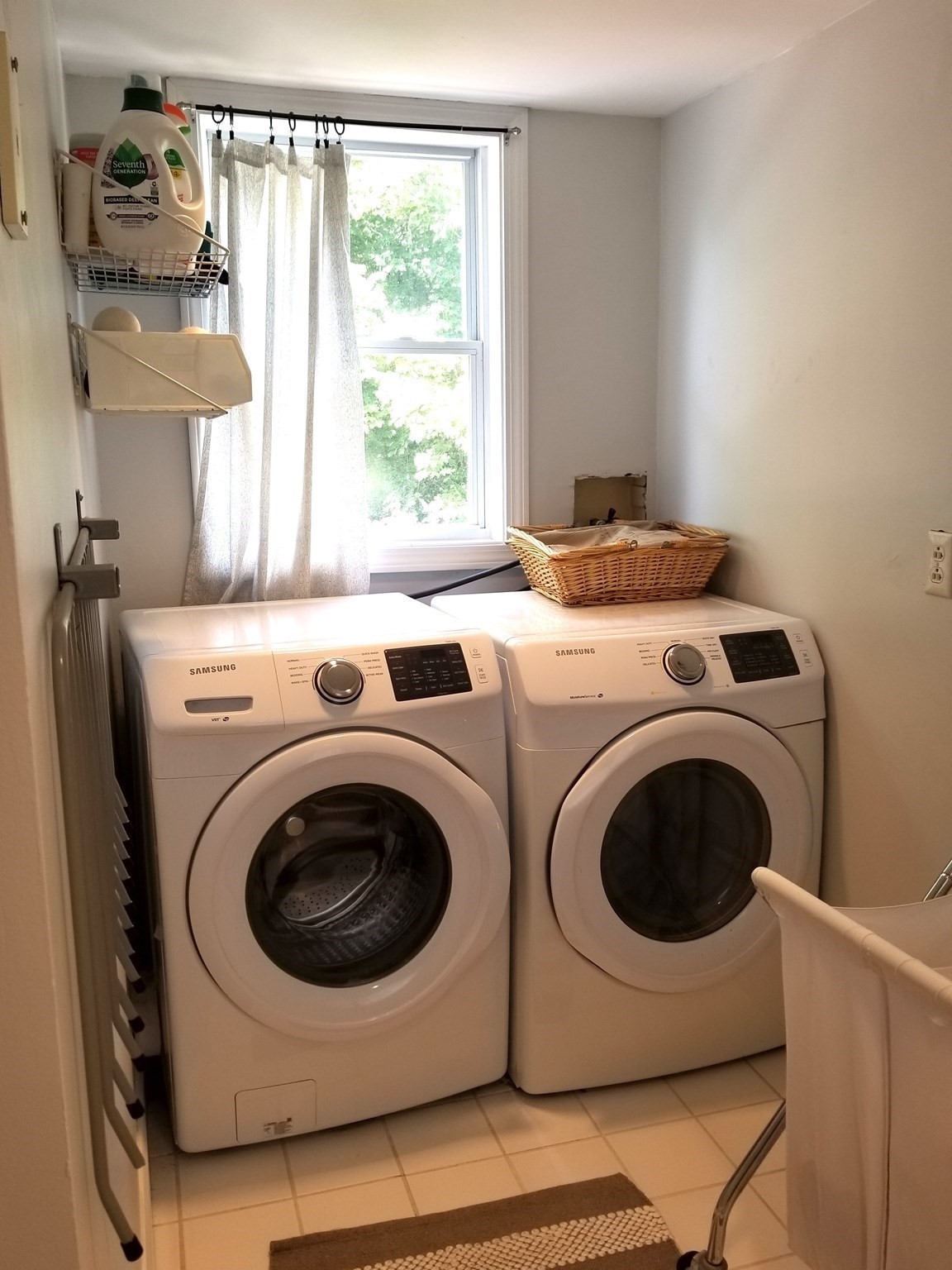 72 Sycamore St Property Photo 23
