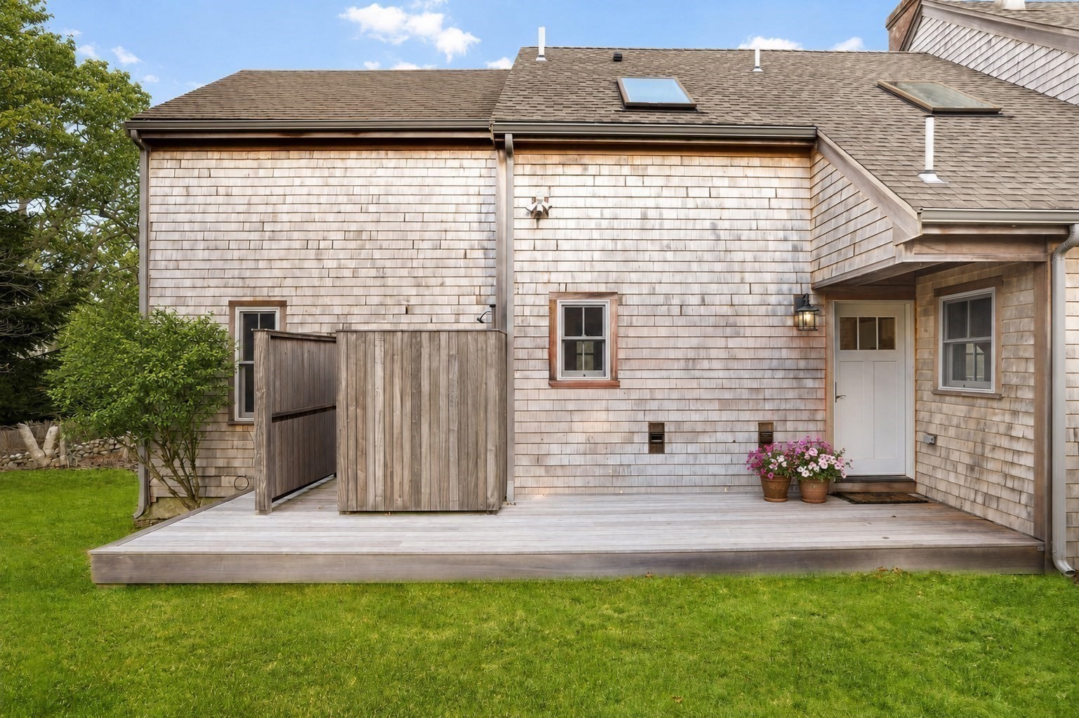 8 Jeffers Way Property Photo 3