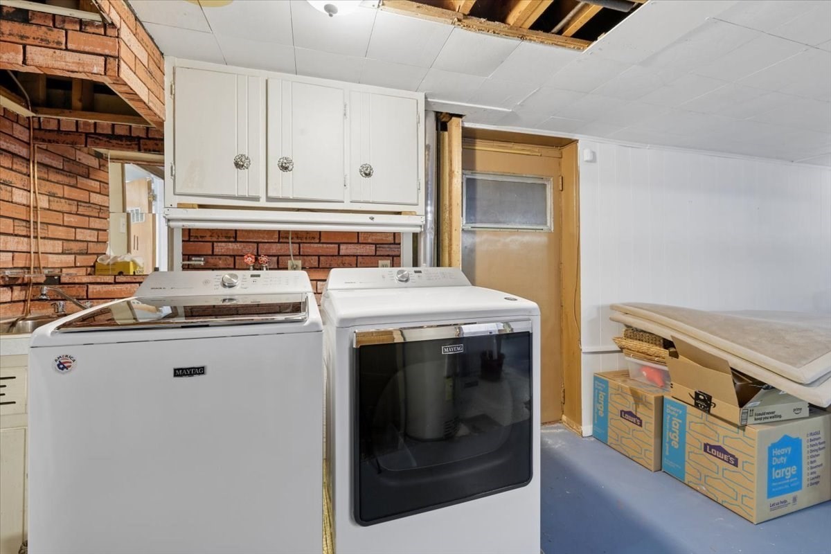 751 Varnum Avenue Property Photo 31