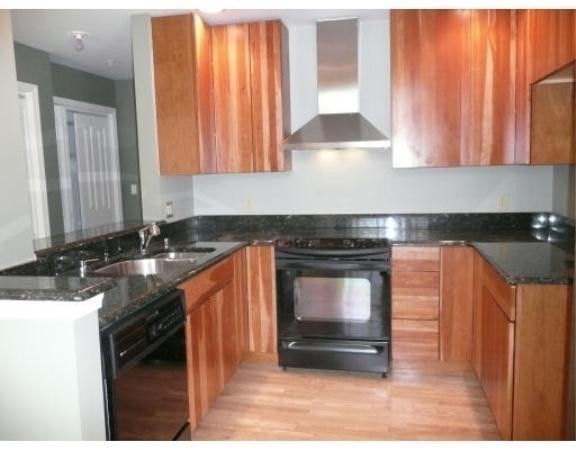 170 Oxford # 206 Property Photo 3