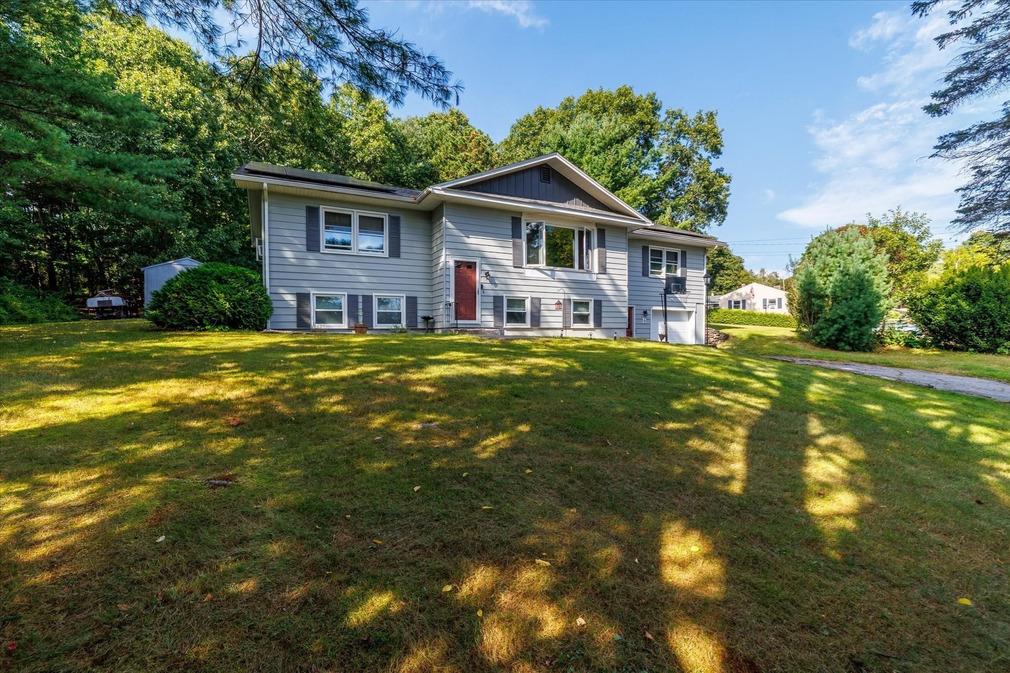 6 Hadley Path Property Photo 3