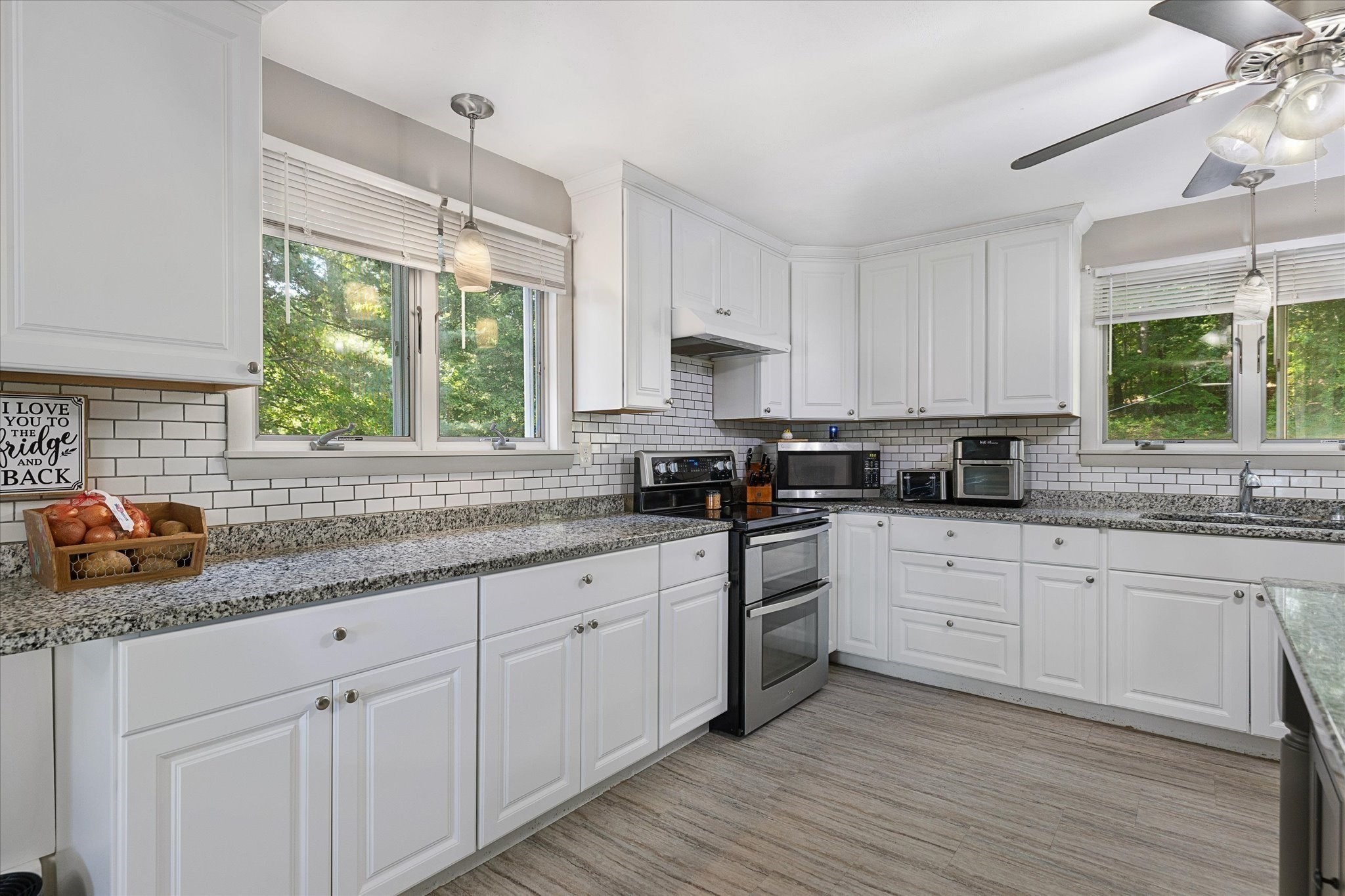 6 Hadley Path Property Photo 9