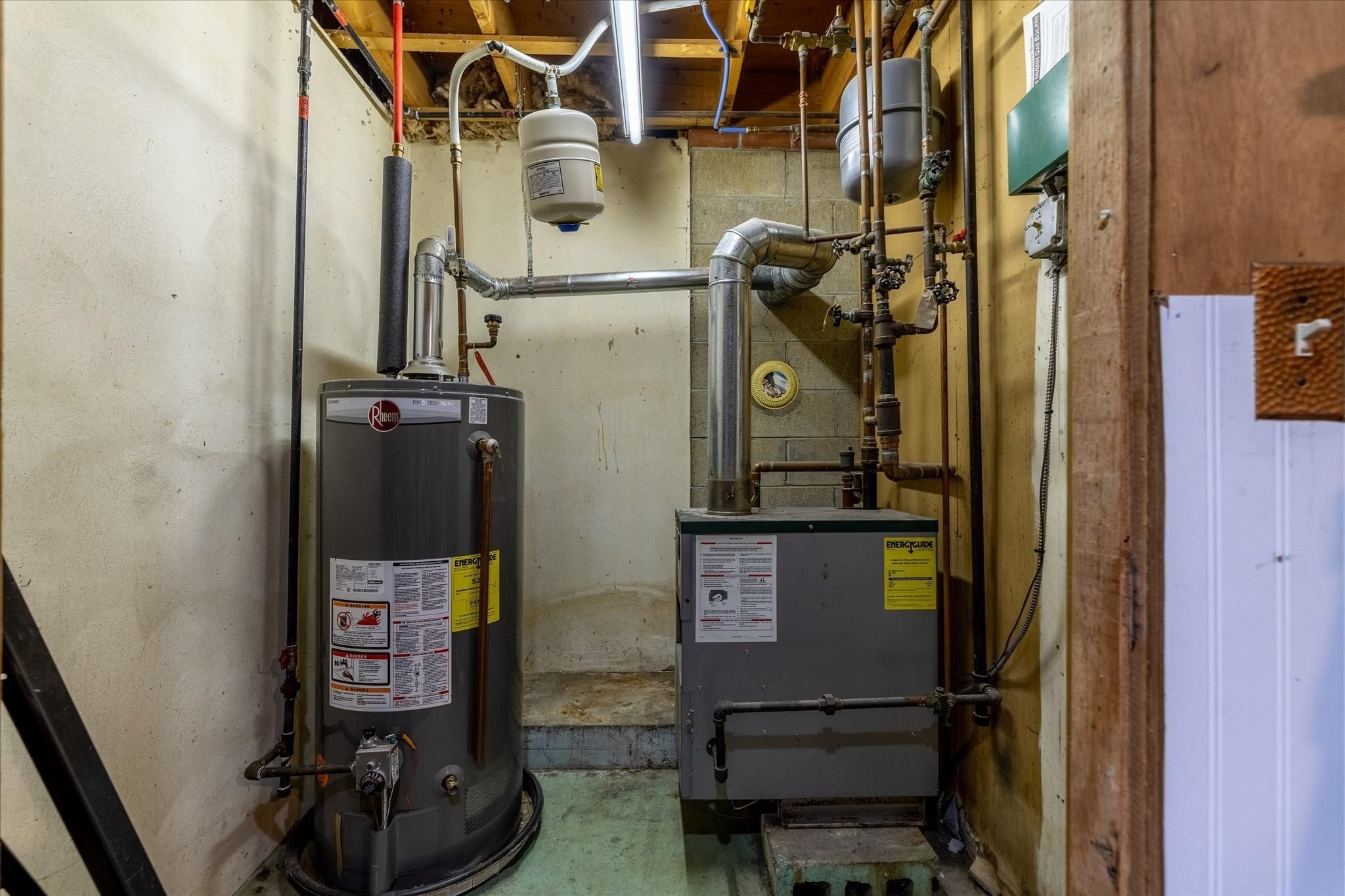 6 Hadley Path Property Photo 32
