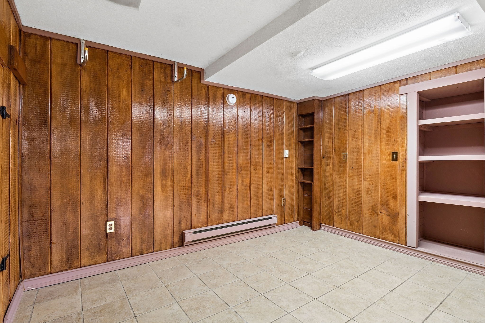 21 Puddingstone Ln Property Photo 18
