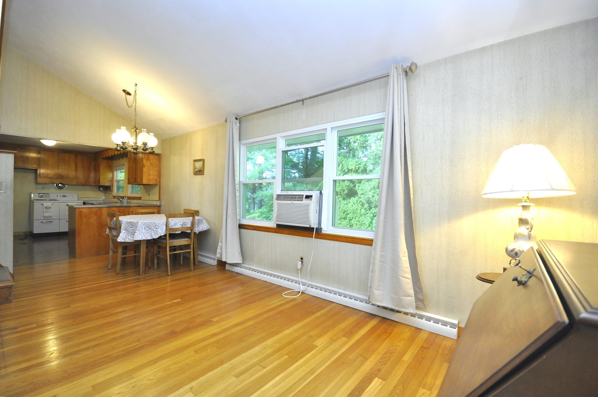 122 Sunset Dr Property Photo 6