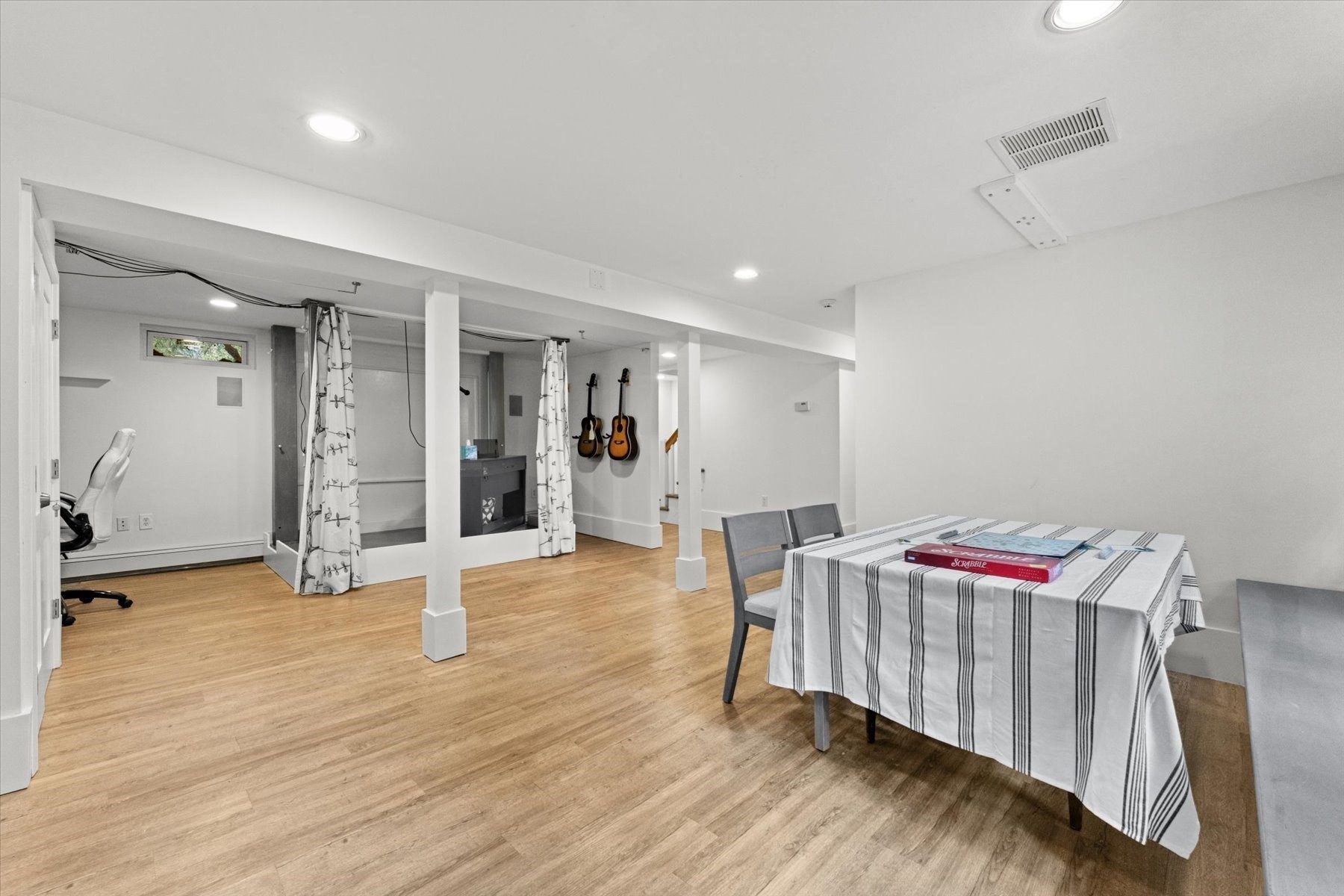 38 Hunnewell St Property Photo 30
