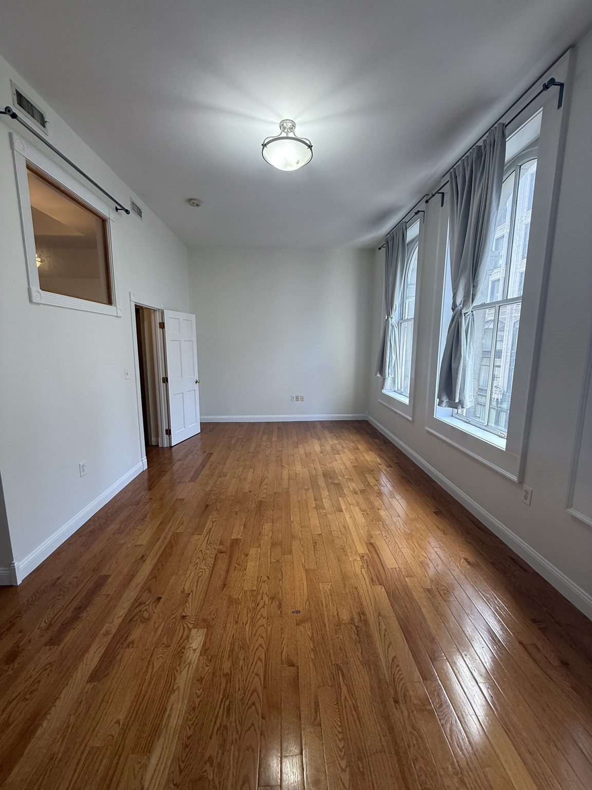 50 Temple Place # 3 Property Photo 10