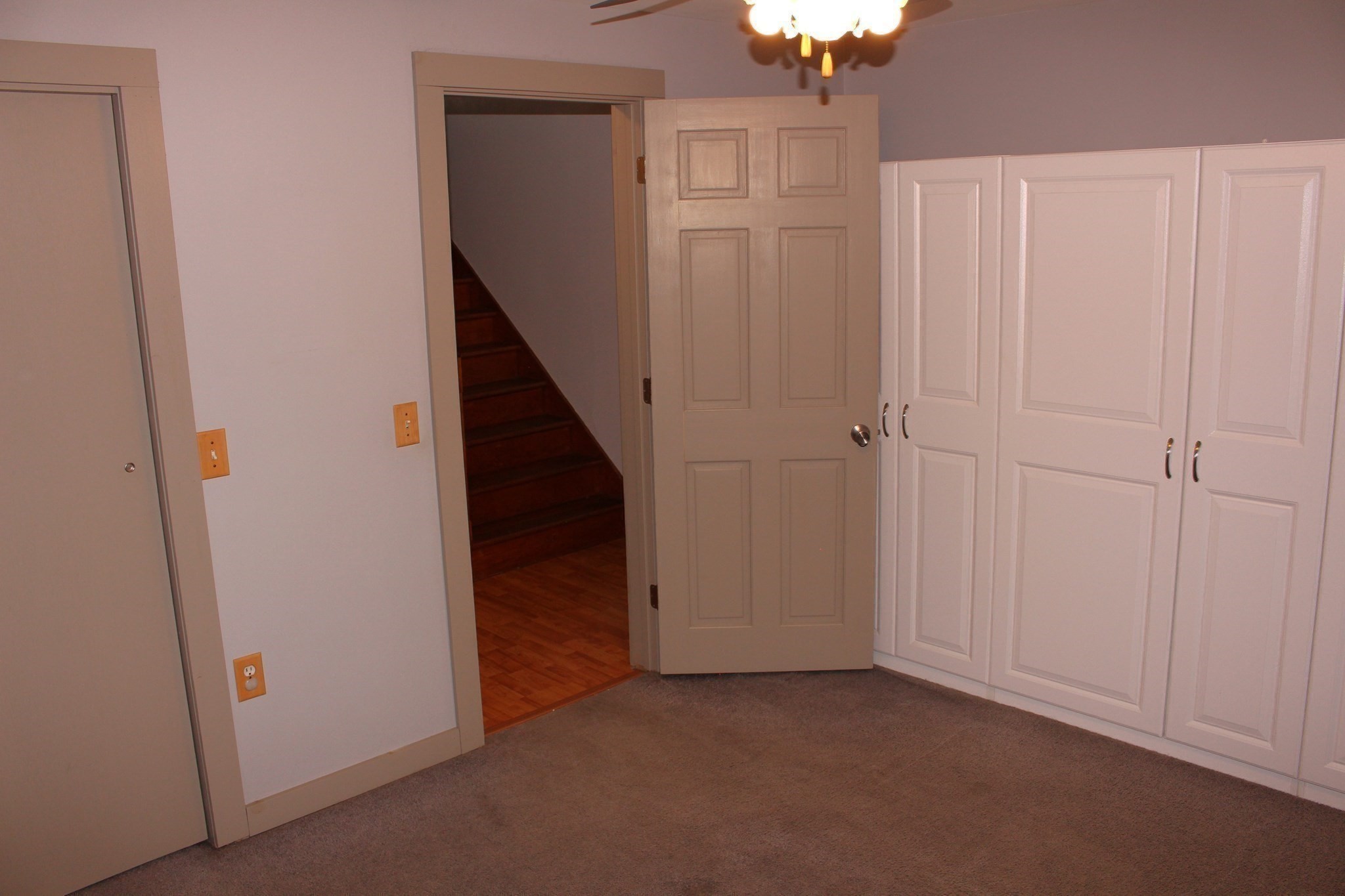 285 Millers Falls Rd Property Photo 13