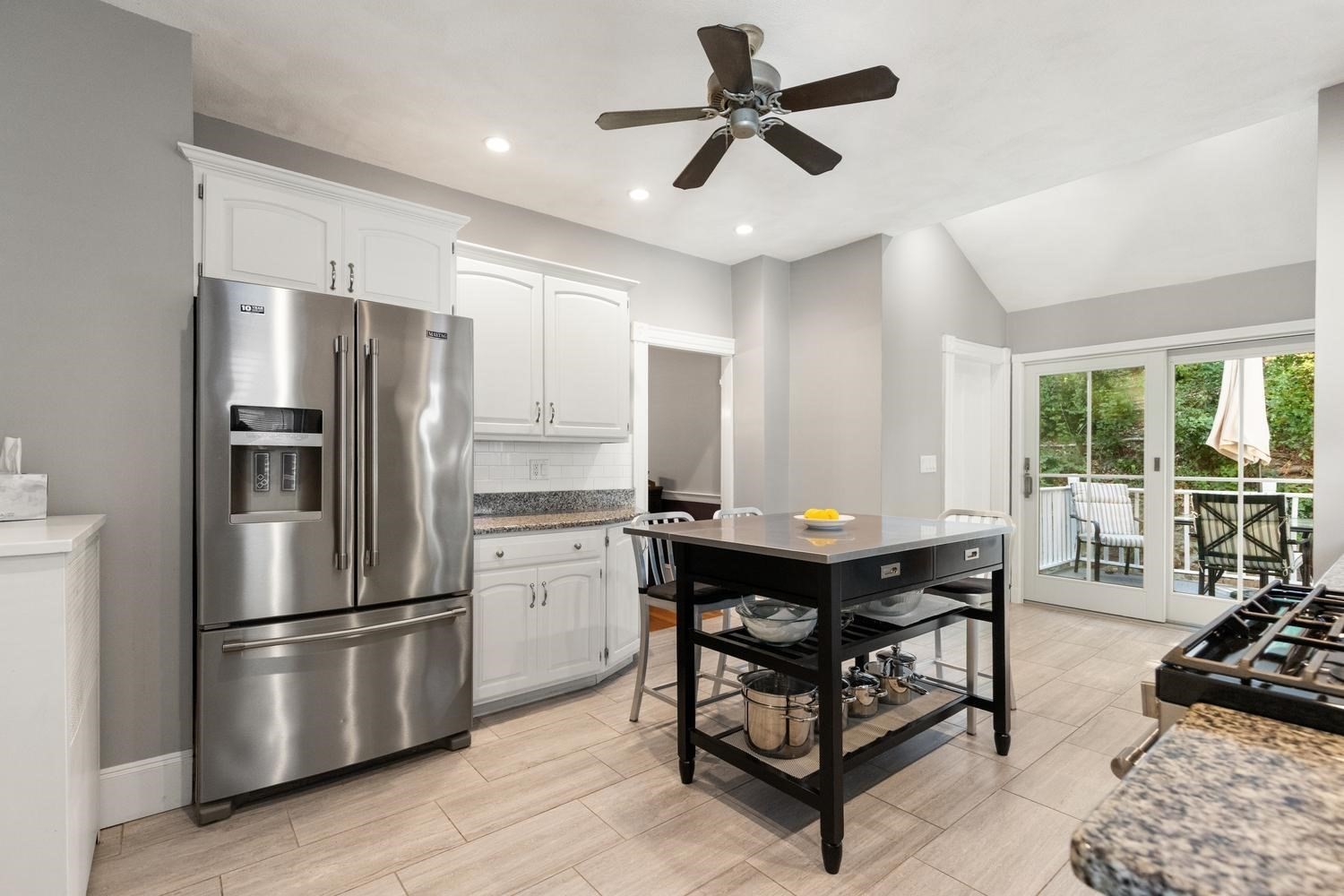 5 Walnut St Property Photo 19