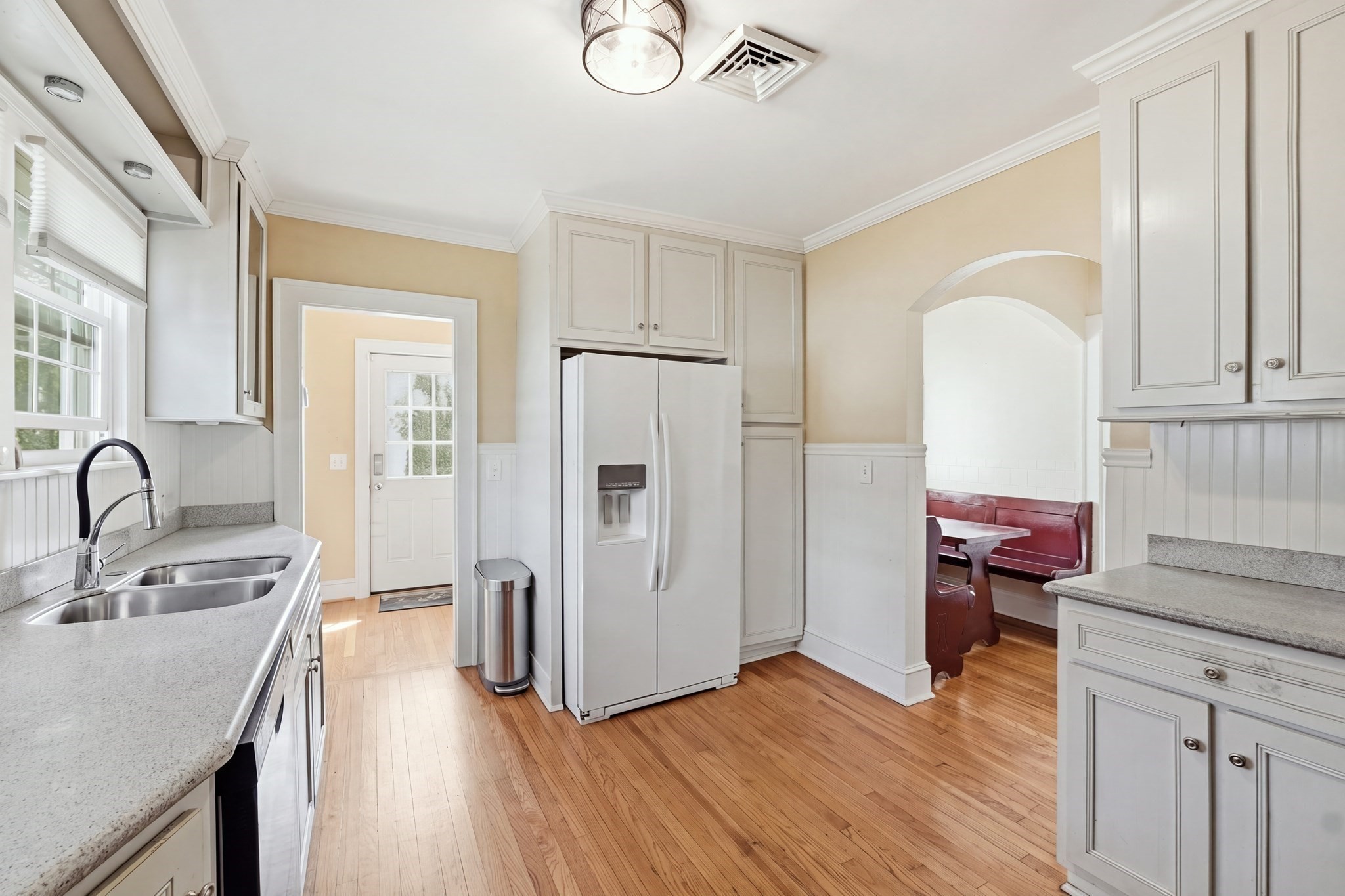 45 Bronson Ter Property Photo 7
