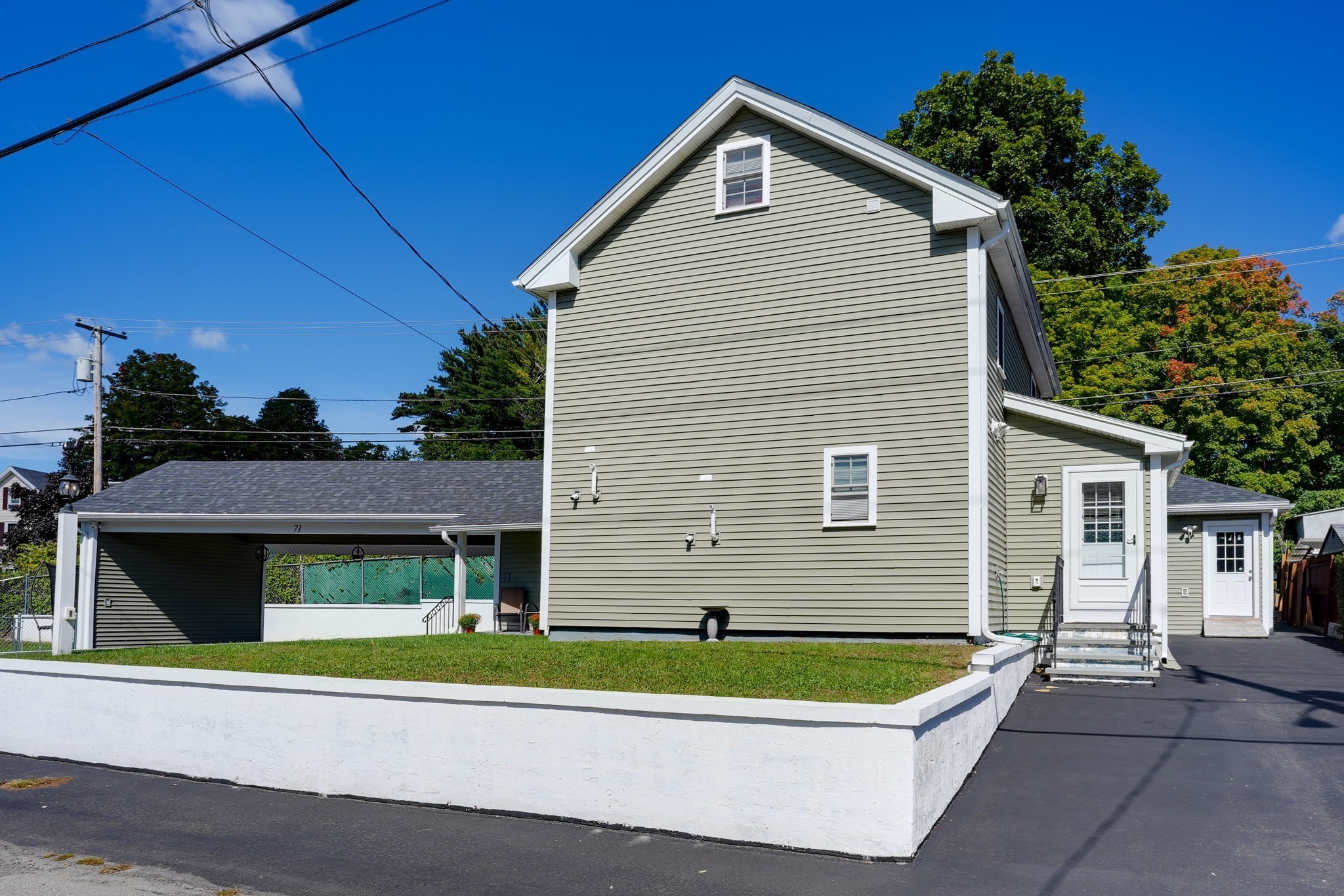 71 River St Property Photo 3