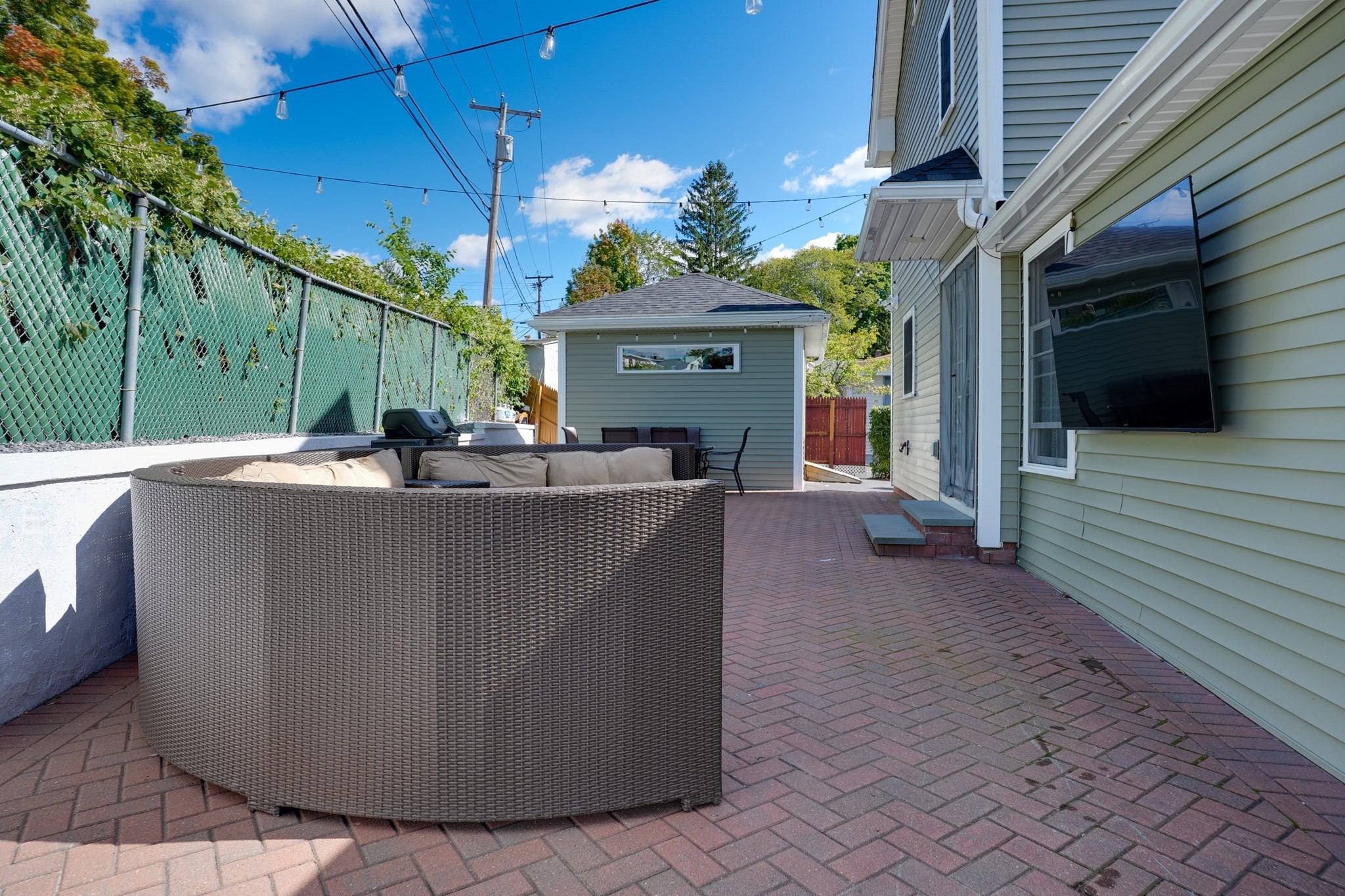 71 River St Property Photo 29