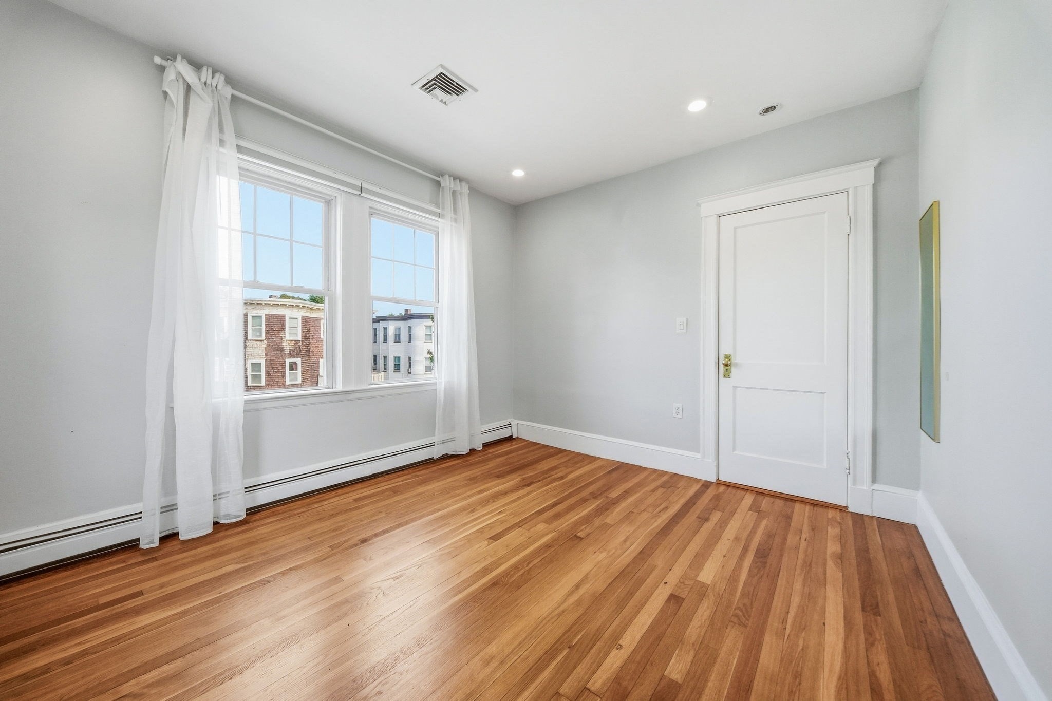 103 Welles Ave # 3r Property Photo 24